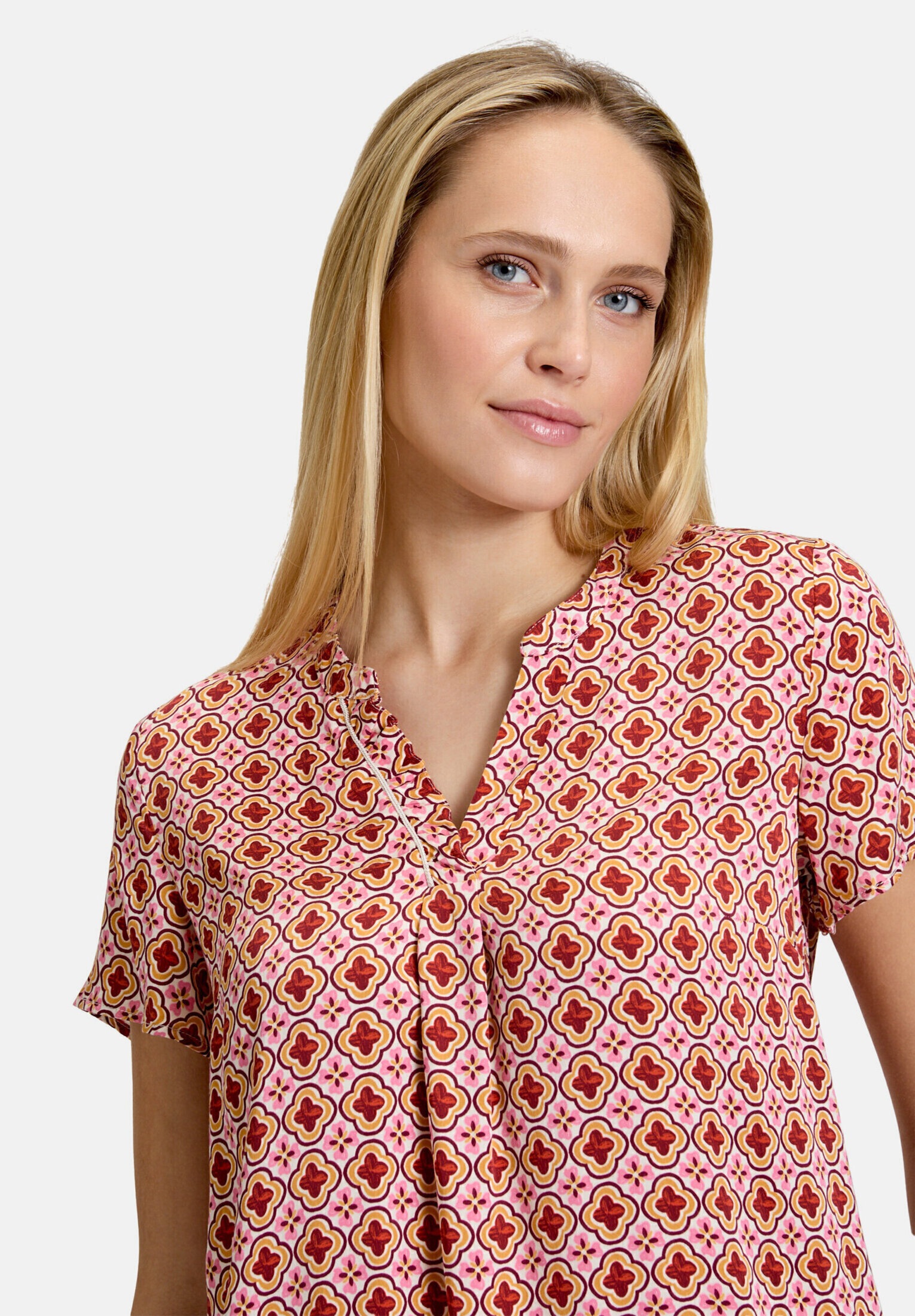 Cartoon Shirtbluse »Damen mit Rüschen«