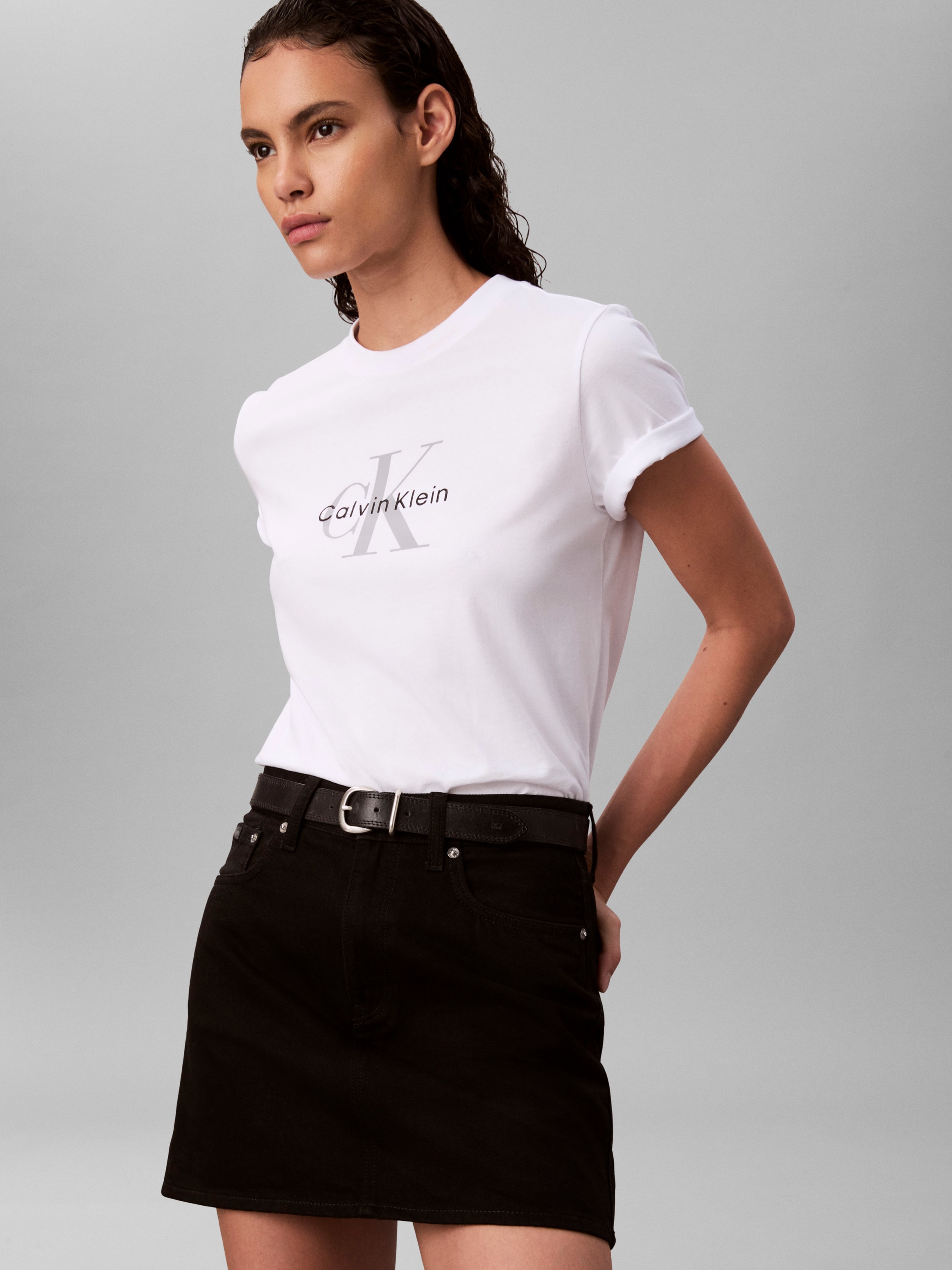 Calvin Klein Jeans T-Shirt »HERO SS CLASSIC MONOLOGO CNECK T« mit großem CK-Print