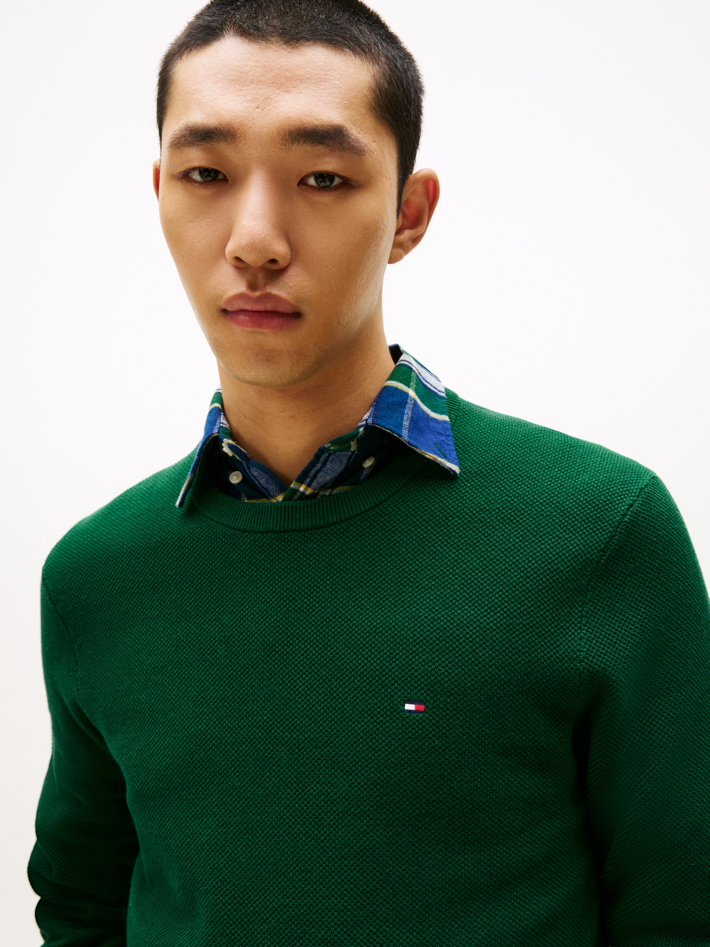 Tommy Hilfiger »ESSENTIAL STRUCTURE CREW NECK mit Struktur und Label« unifarben, casual, regular fit, Baumwolle, Rundhals