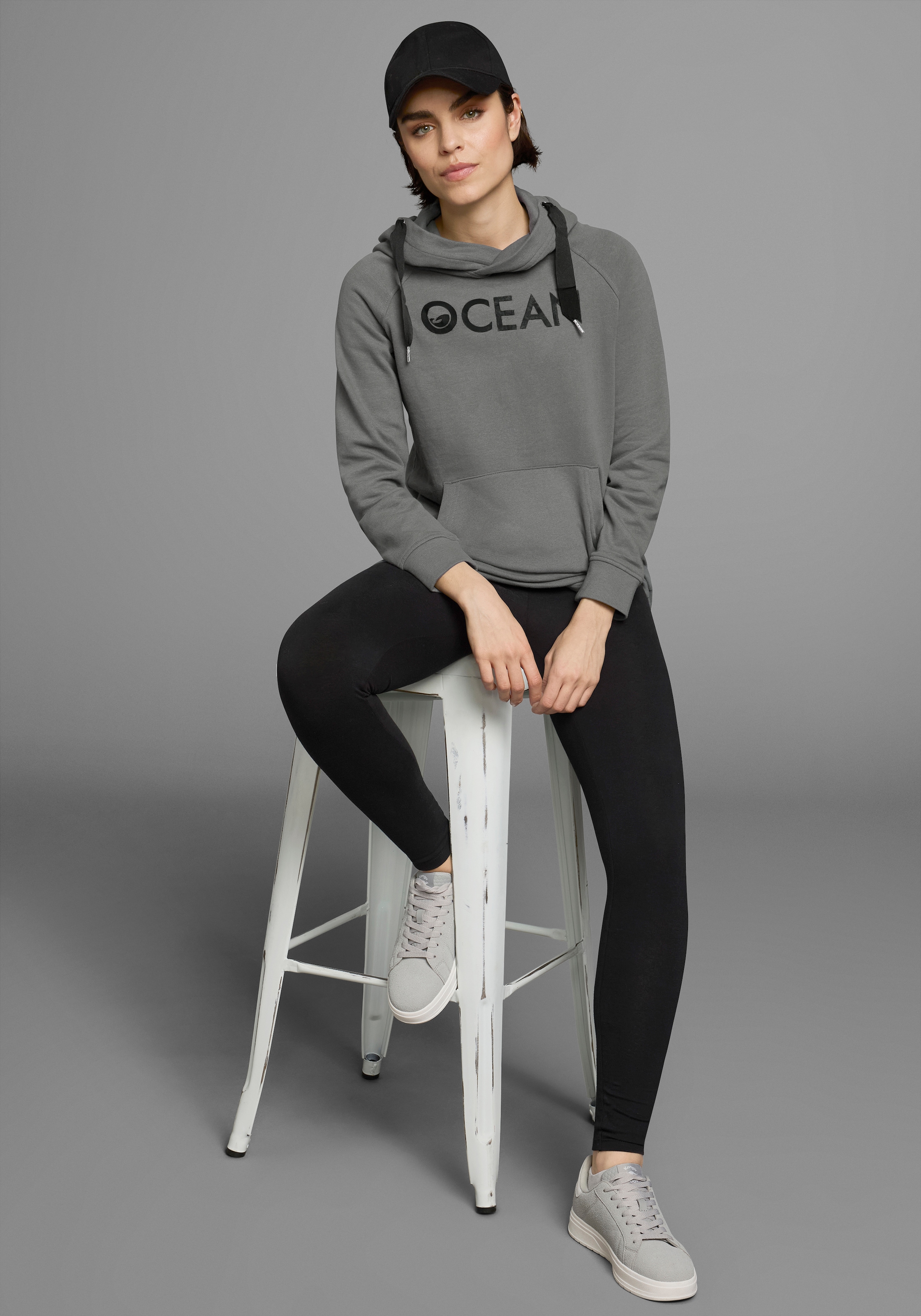 Ocean Sportswear Jogginganzug »Essentials Joggingsuit«, (Packung, 2 tlg., mit Leggings)
