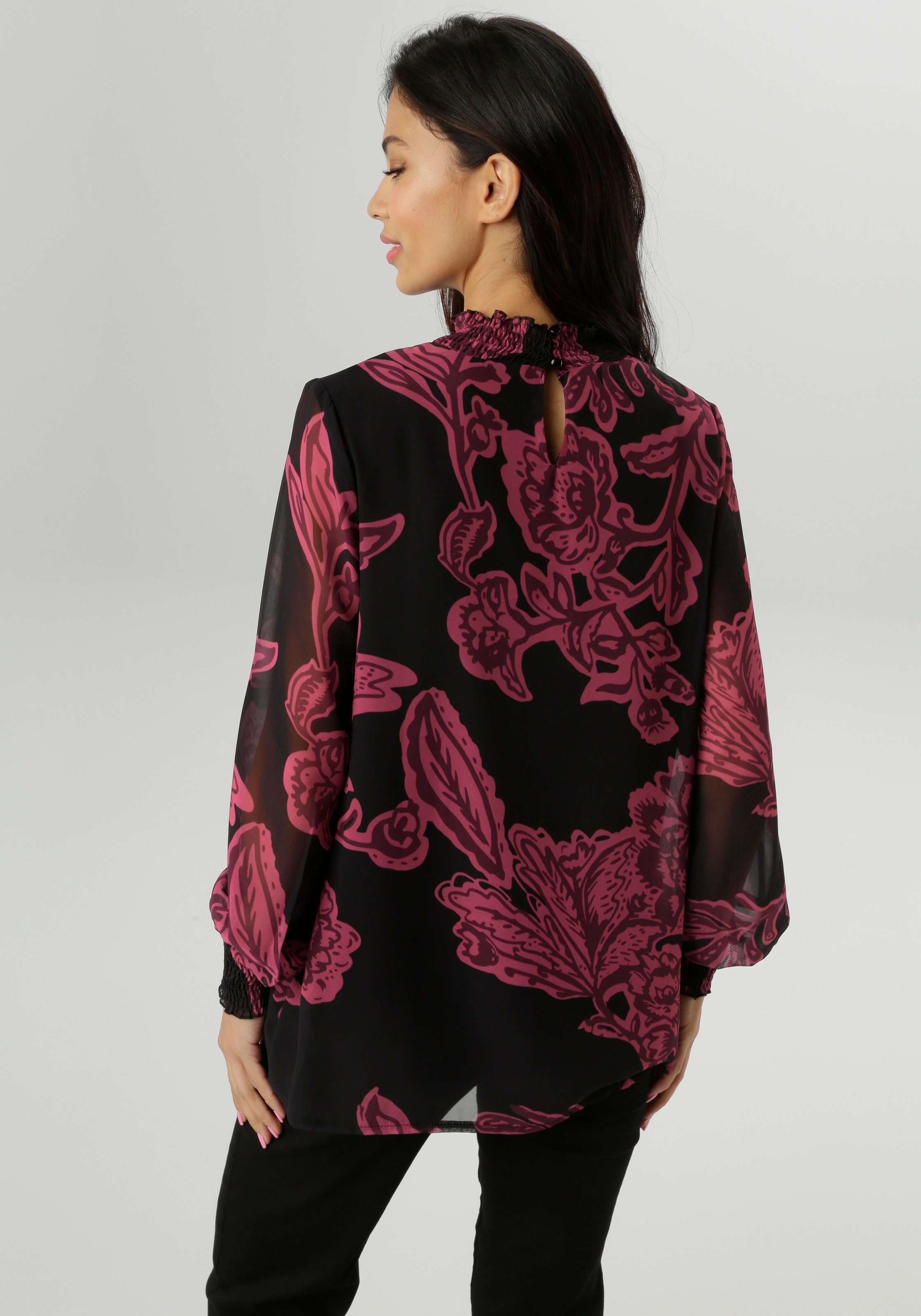 Aniston SELECTED Schlupfbluse, mit Blüten- und Blätterdruck und Smok-Einsät günstig online kaufen