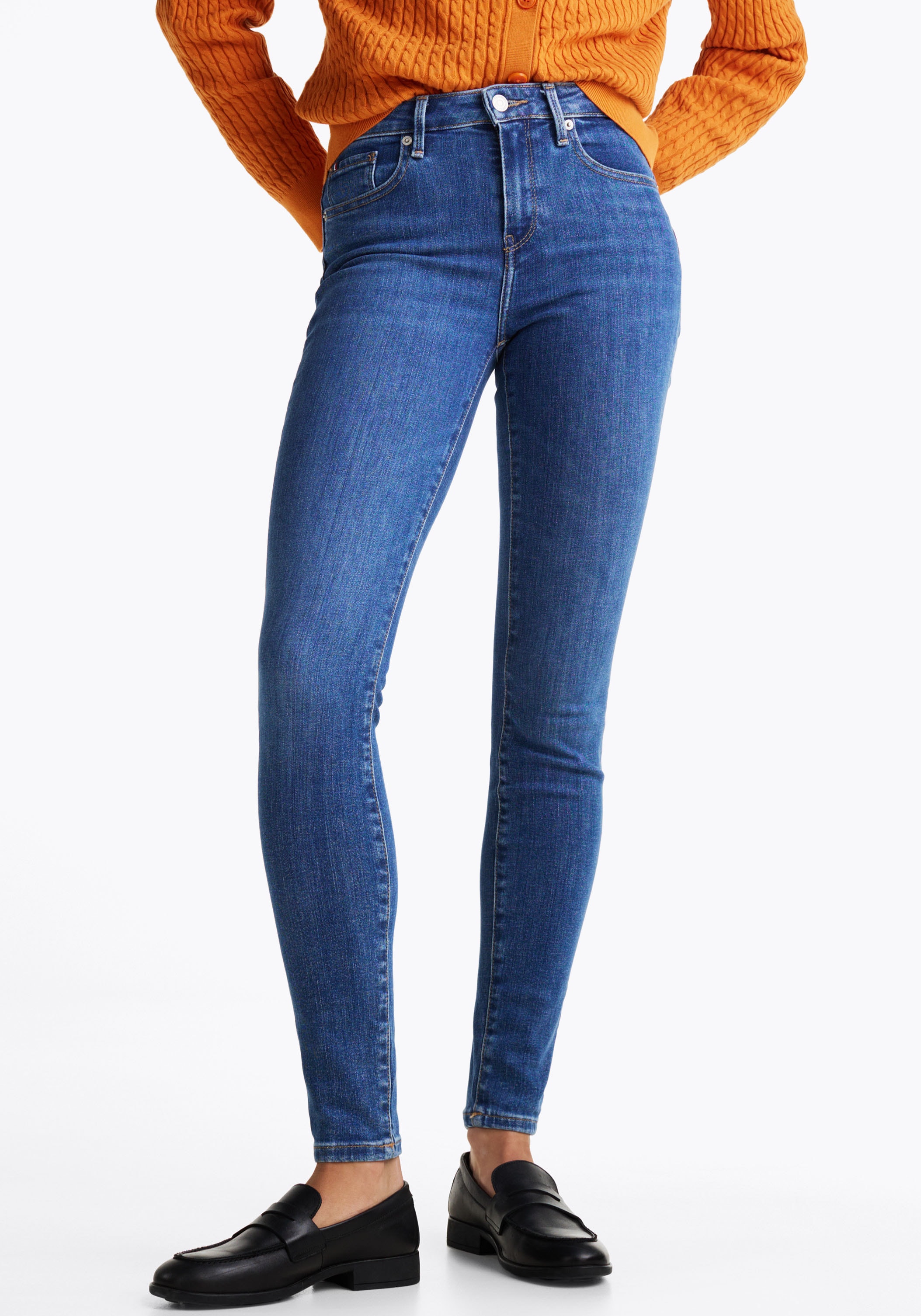 Tommy Hilfiger Skinny-fit-Jeans »HERITAGE COMO SKINNY RW«, (TH FLEX COMO SKINNY RW), mit Tommy Hilfiger Logo-Badge