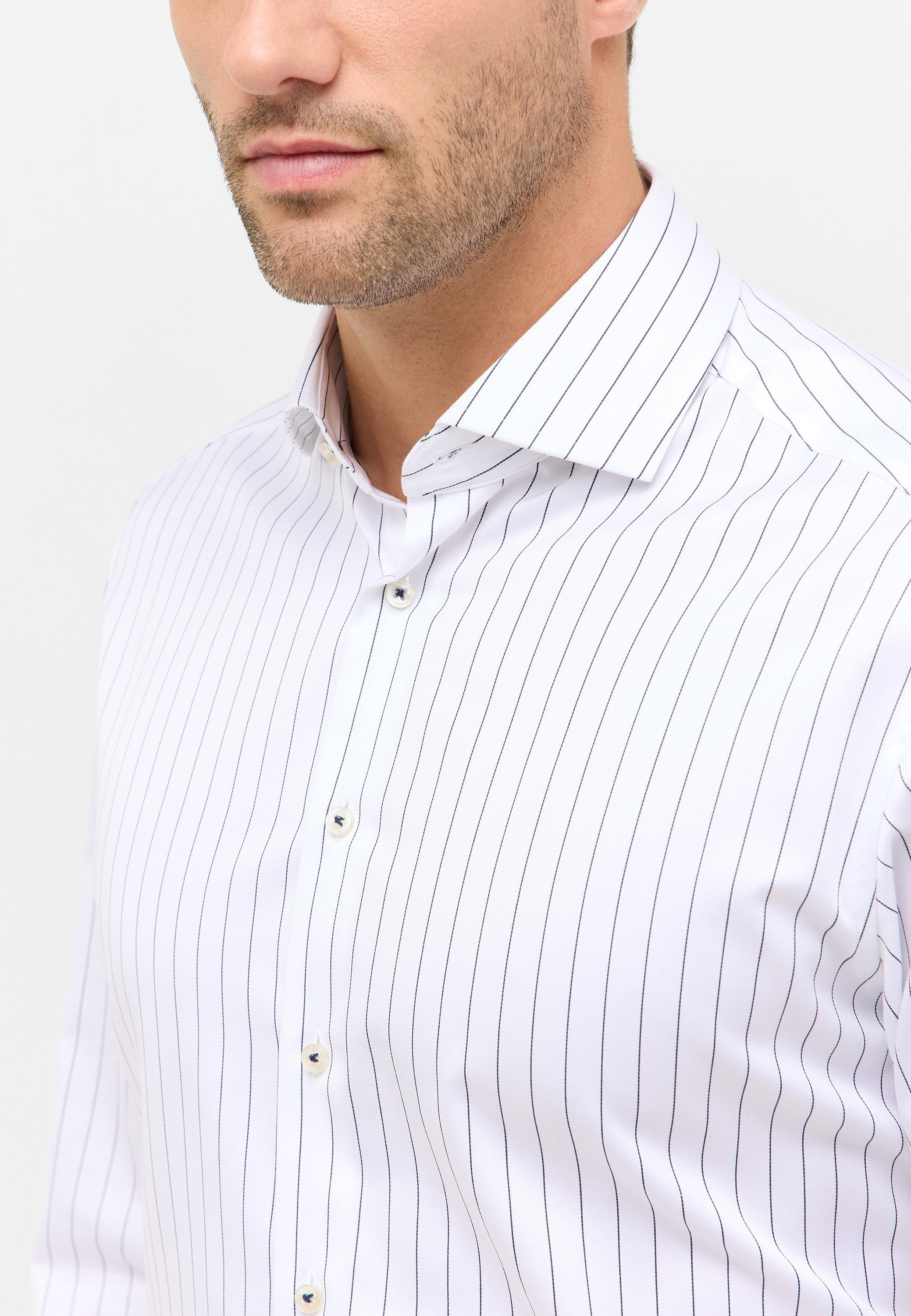 Thumbnail - Eterna Langarmhemd "MODERN FIT" NON IRON (bügelfrei)