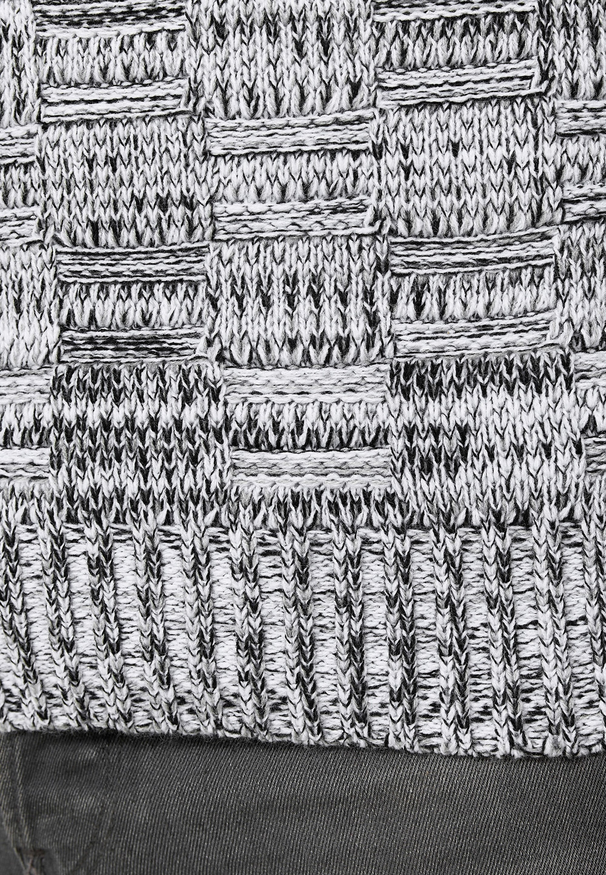 Rusty Neal Strickpullover, mit dezenter Musterung und Strick-Design