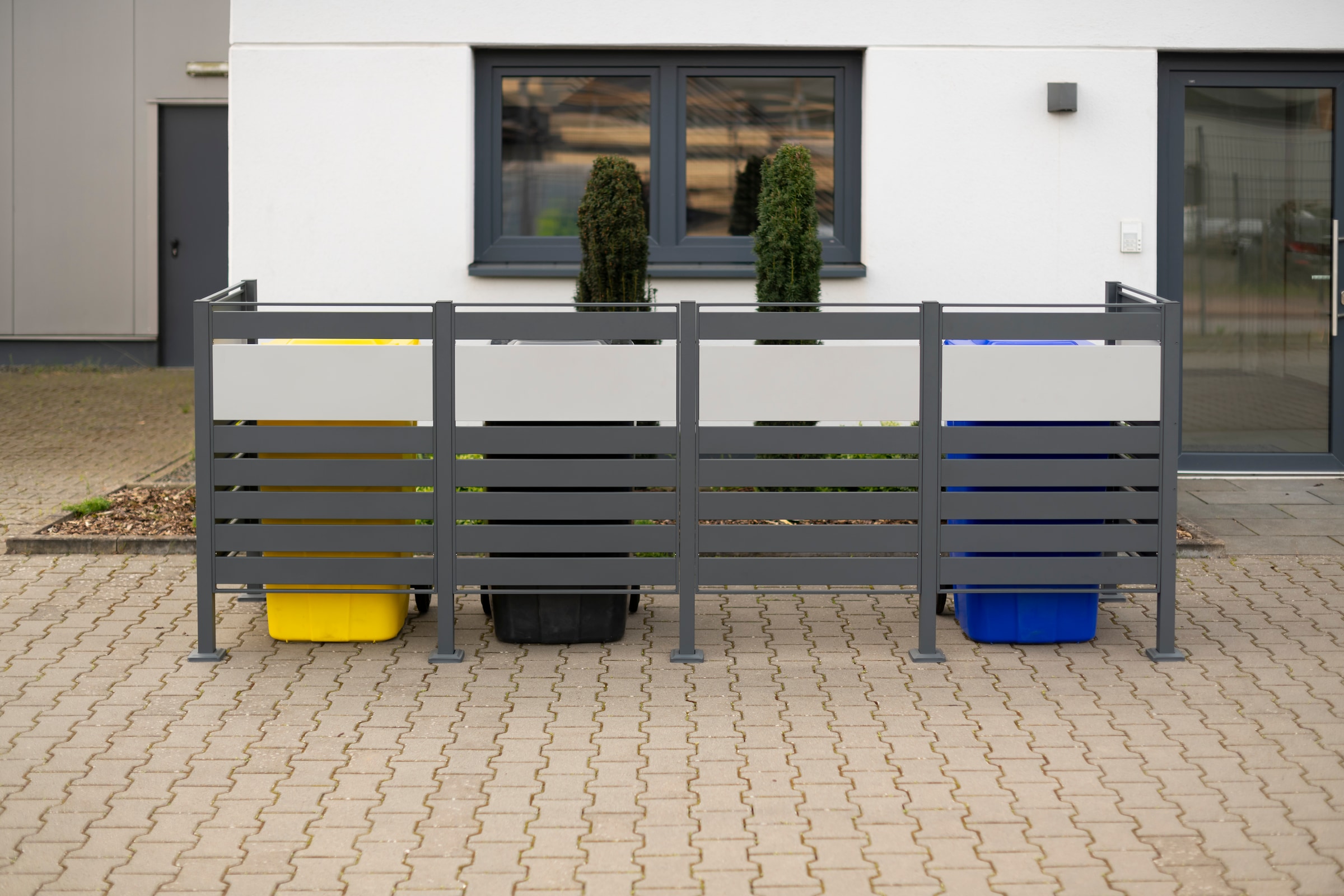 WESTMANN Mülltonnenbox »Planum«, Platz für 4 Mülltonnen je 240 L