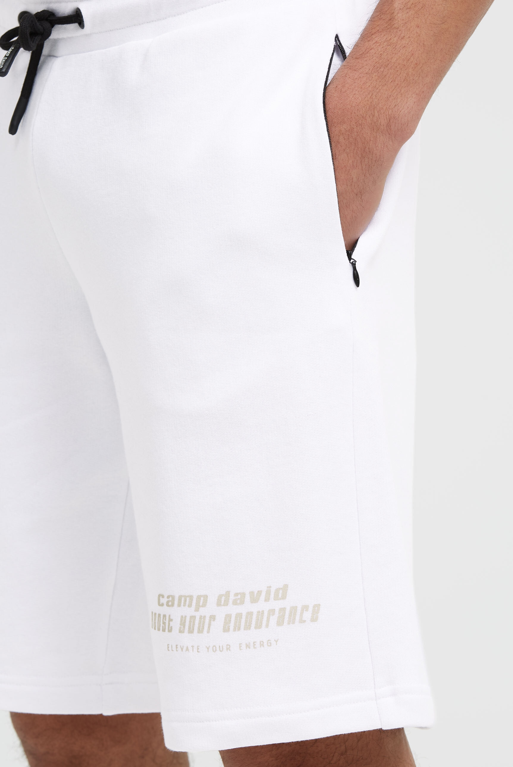 CAMP DAVID Sweatshorts  mit Elastikbund & seitlichen Taschen