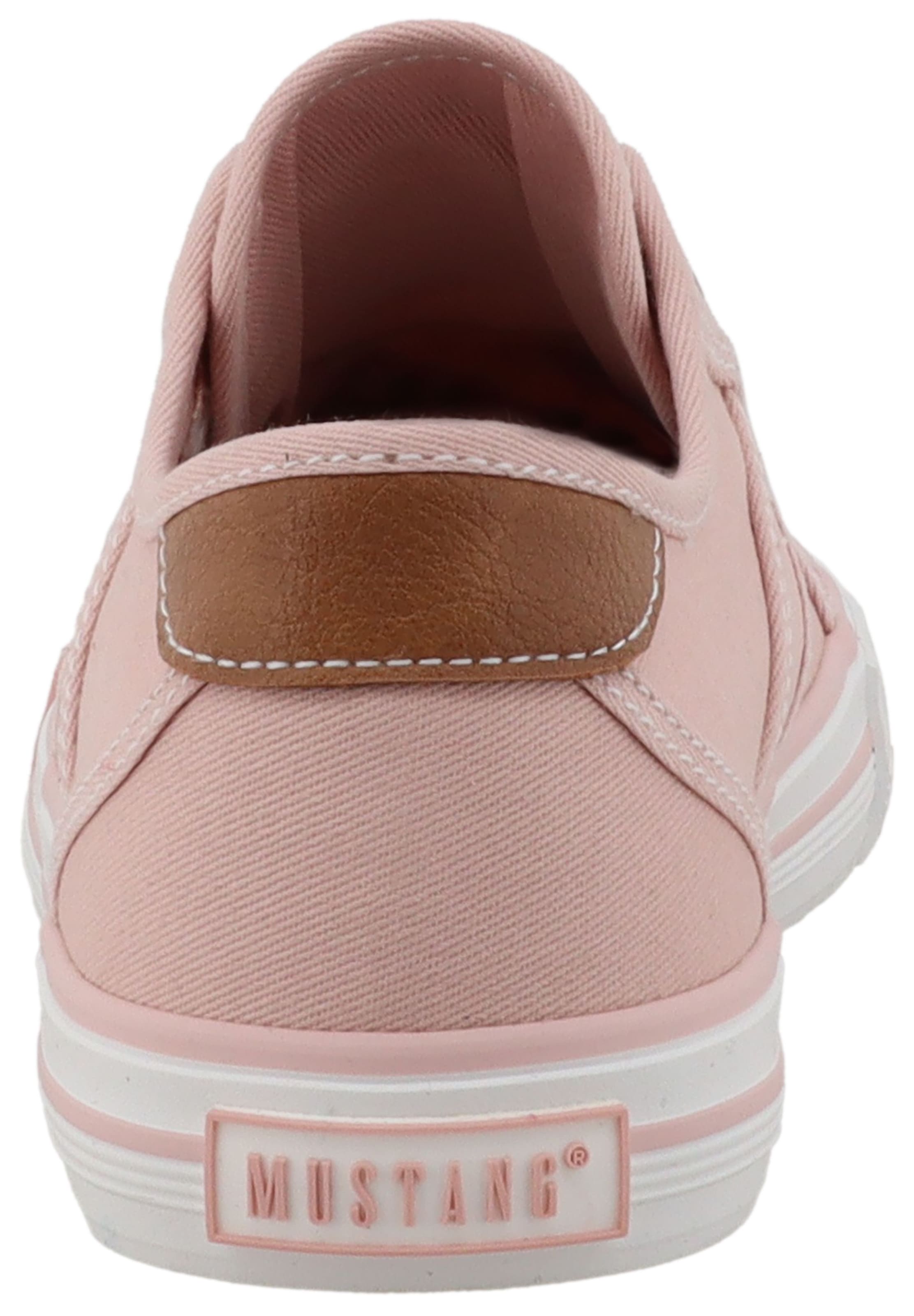Mustang Shoes Slip-On Sneaker »Gaspare« Freizeitschuh, Slipper, Halbschuh mit Kontrastnähten