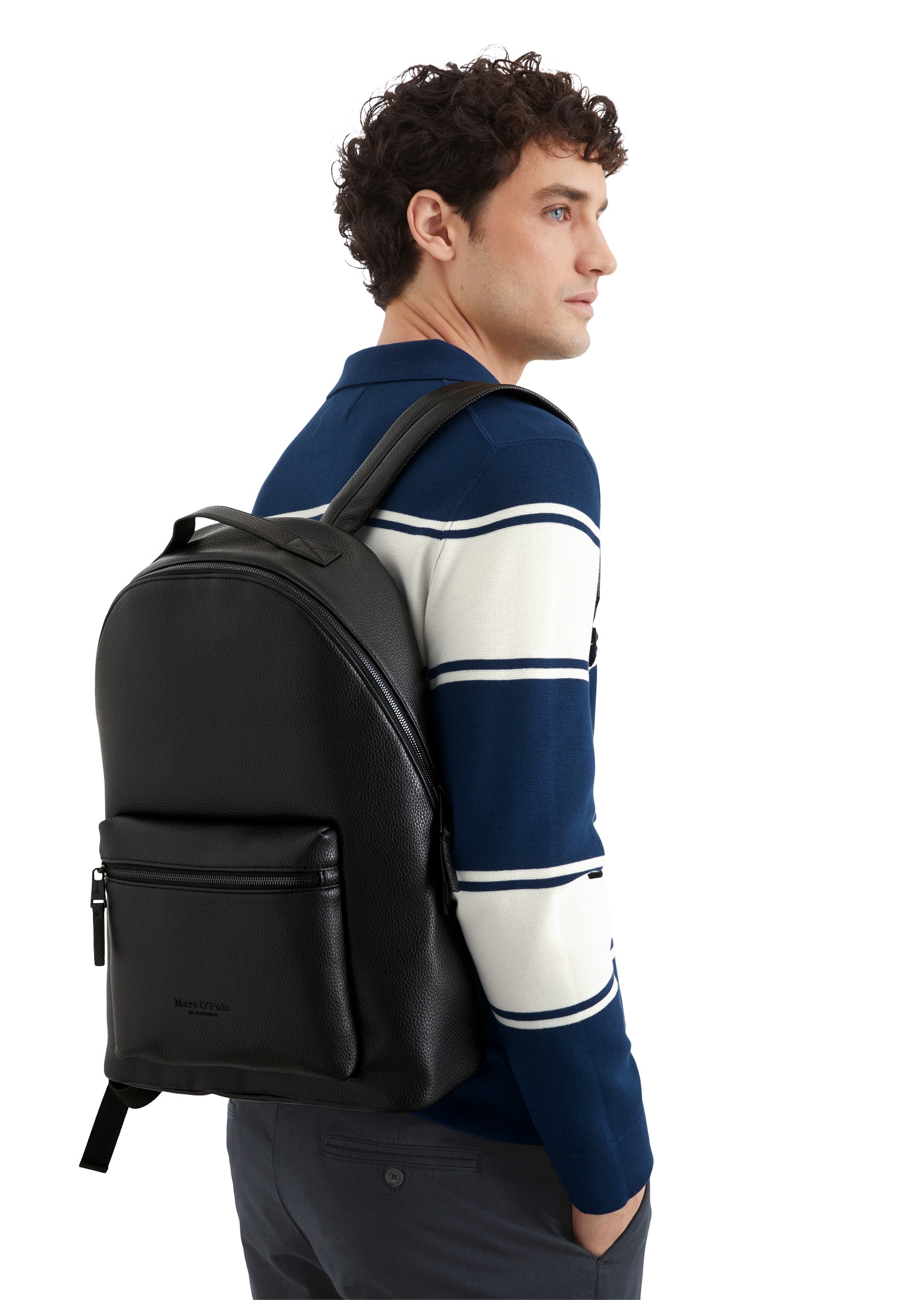 Marc O'Polo Rucksack »aus einer Lederalternative aus recyceltem Polyester«