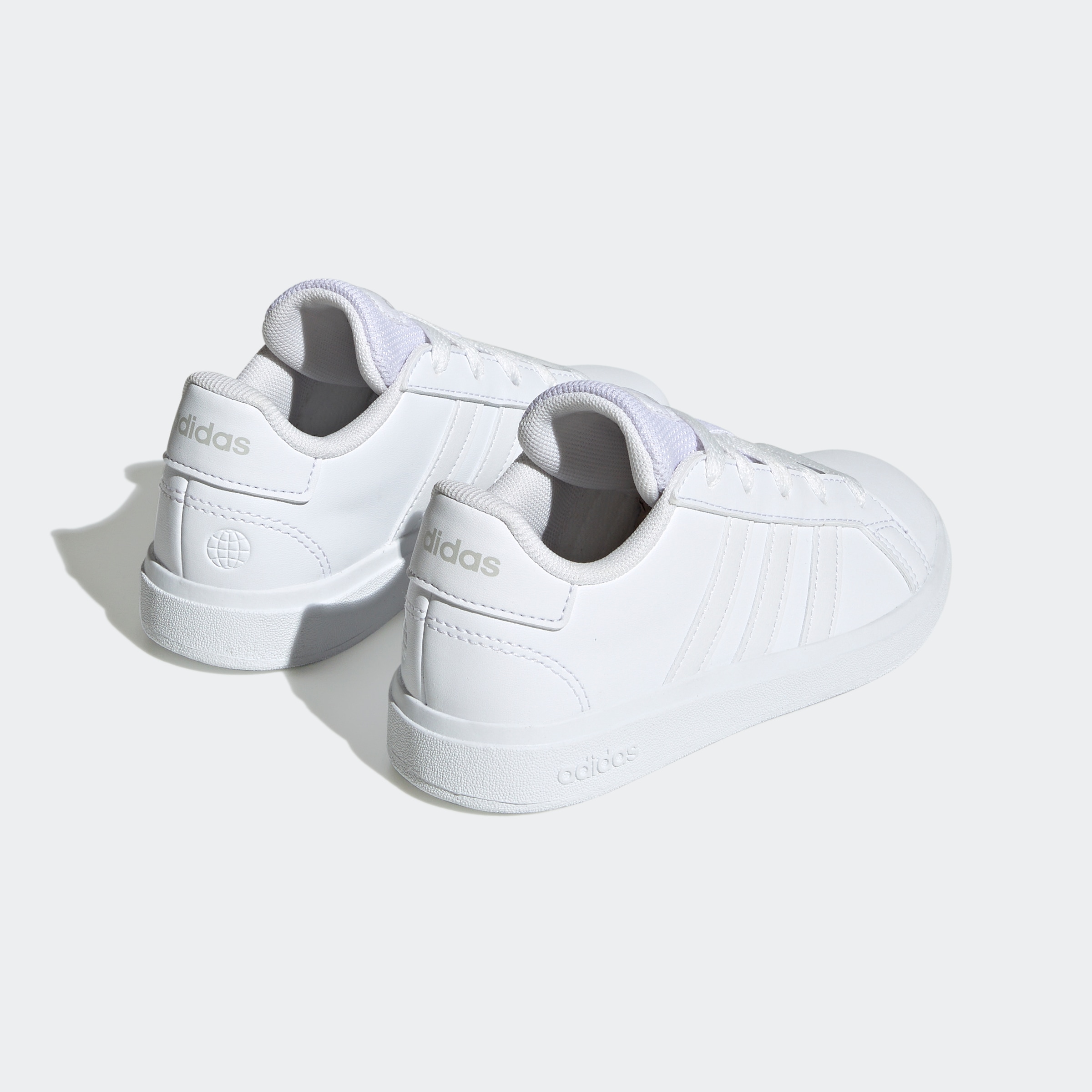 adidas Sportswear Sneaker »GRAND COURT LIFESTYLE TENNIS LACE-UP«, Design auf den Spuren des adidas Superstar