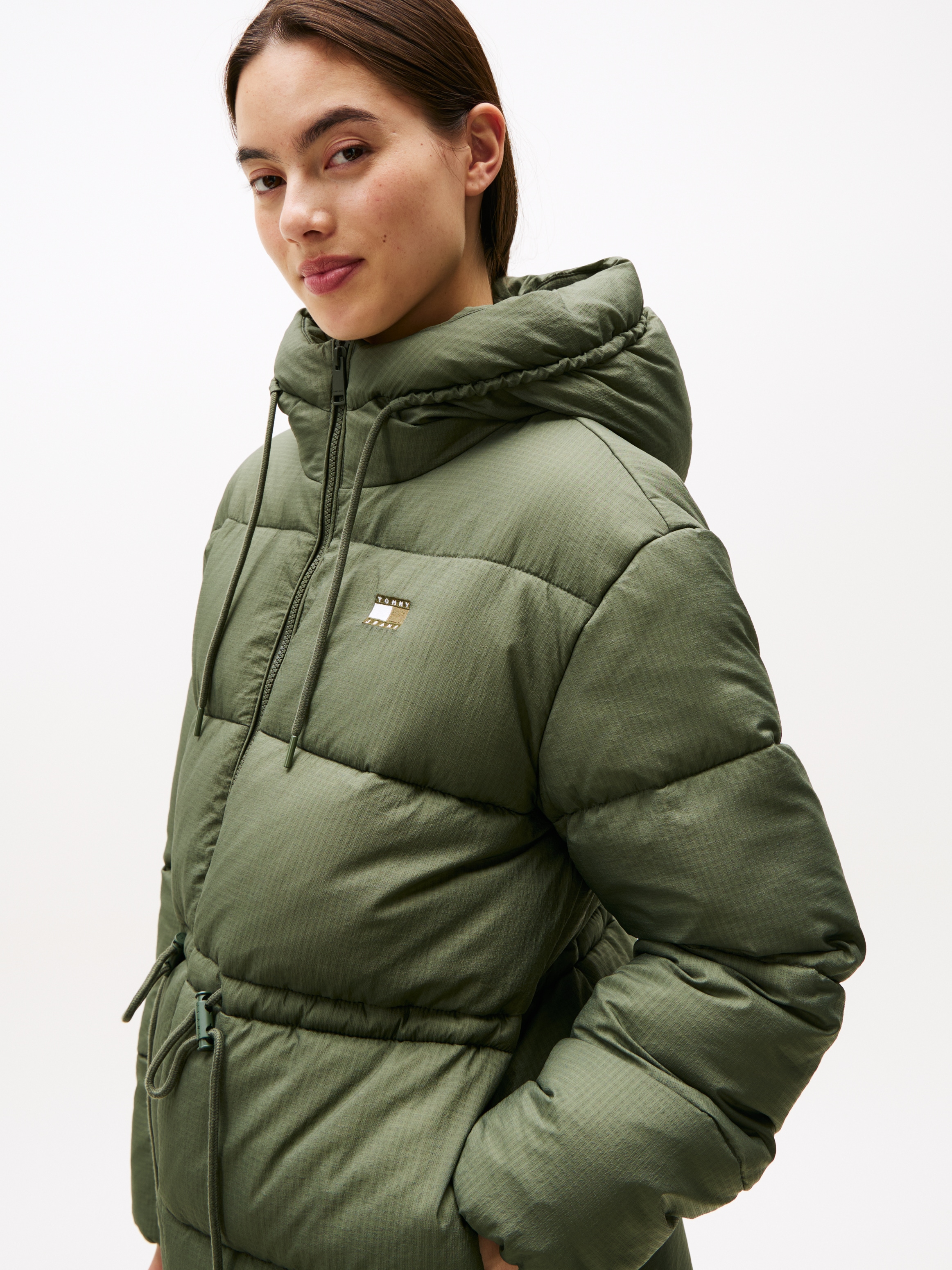 Tommy Jeans Steppjacke "TJW HOODED MIDI PUFFER JACKET" mit Kapuze günstig online kaufen