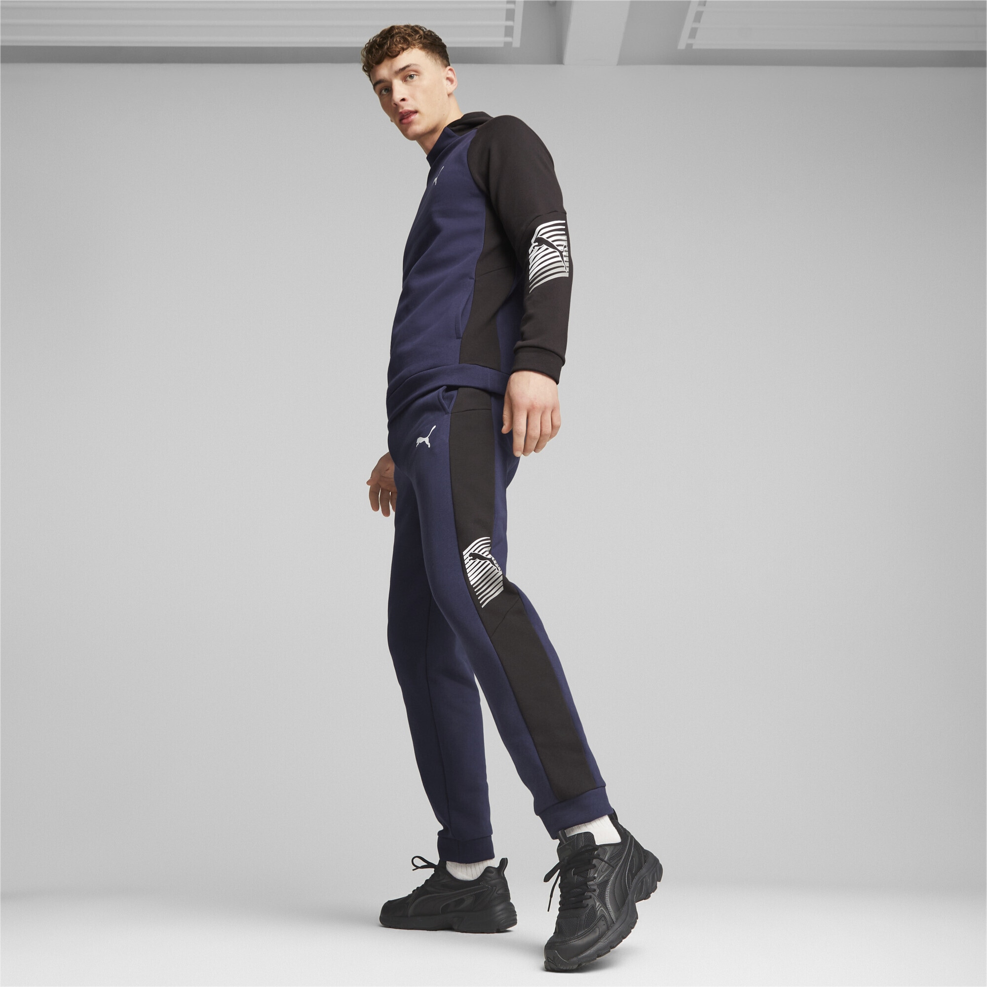 PUMA Sneaker »Milenio Tech Sneakers Erwachsene«