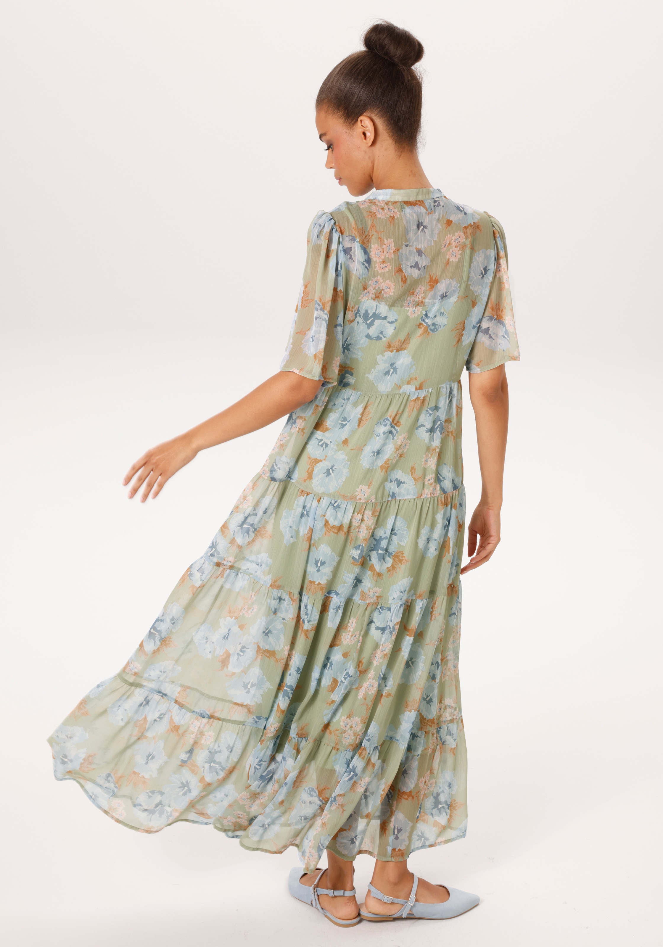 Aniston CASUAL Sommerkleid mit pastellfarbenen Blumendruck - NEUE KOLLEKTIO günstig online kaufen