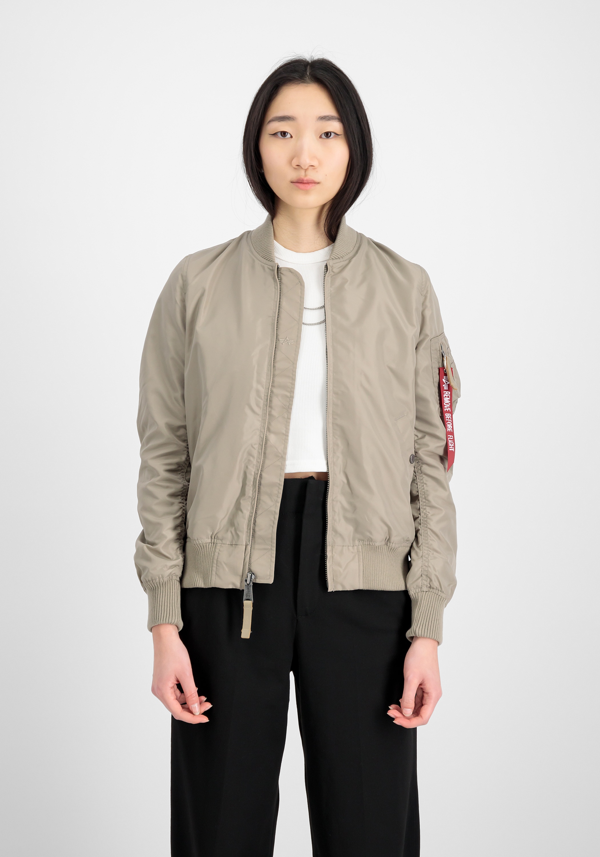 Thumbnail - Alpha Industries "MA-1 TT Light W"