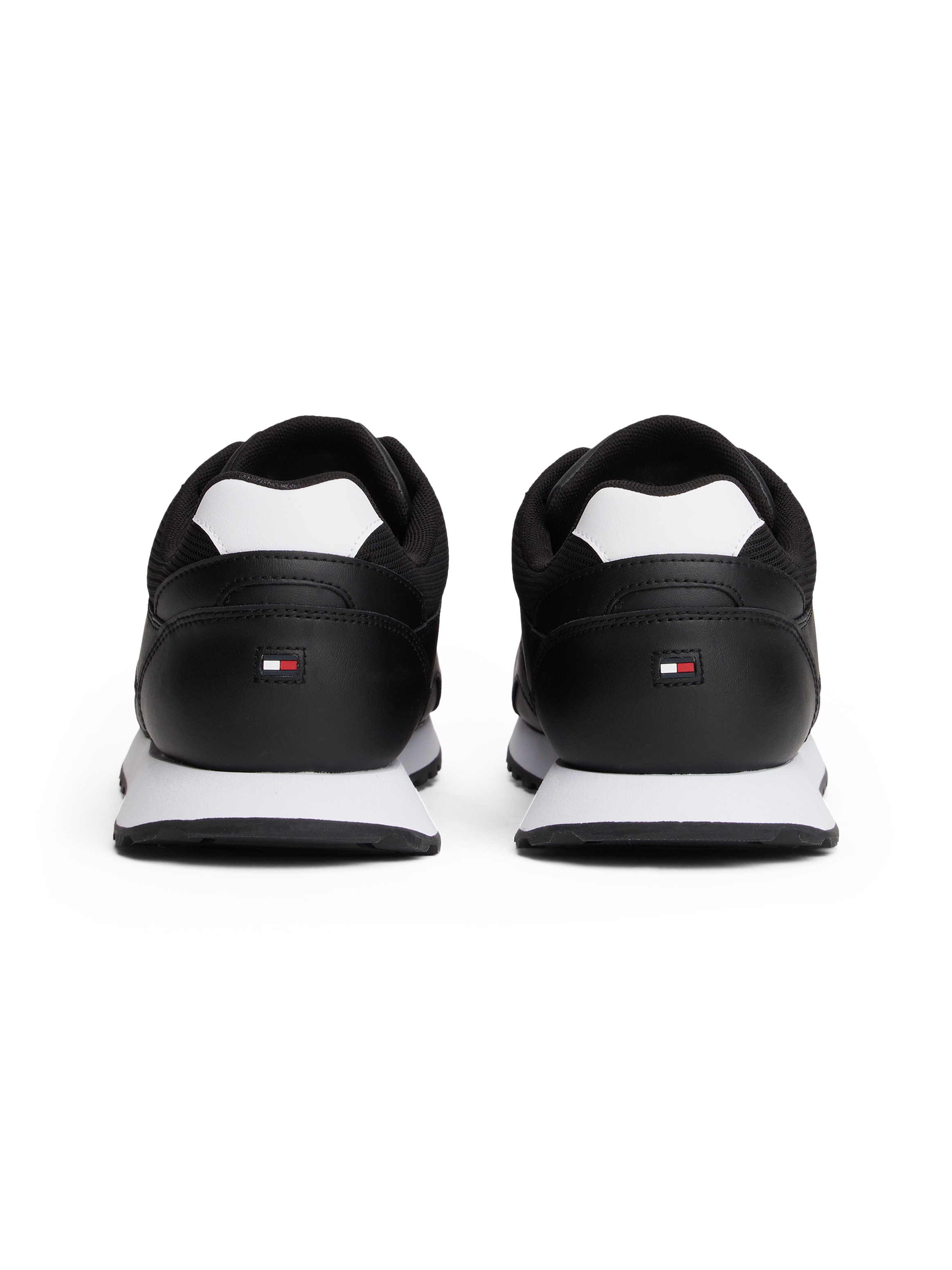 Tommy Hilfiger Sneaker »NEW RUNNER EVA LTH ESS«, Freizeitschuh, Halbschuh, Schnürer mit sportiver Lochung