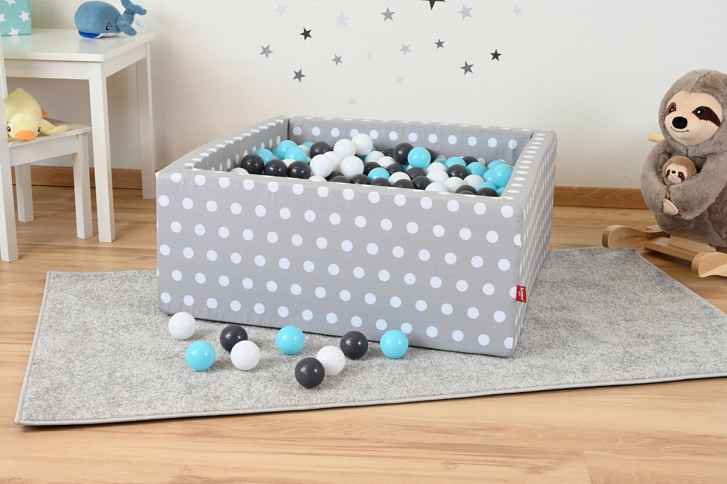 Knorrtoys® Bällebad »Soft, Grey White Dots«, eckig mit 100 Bällen creme/Grey/lightBlue; Made in Europe