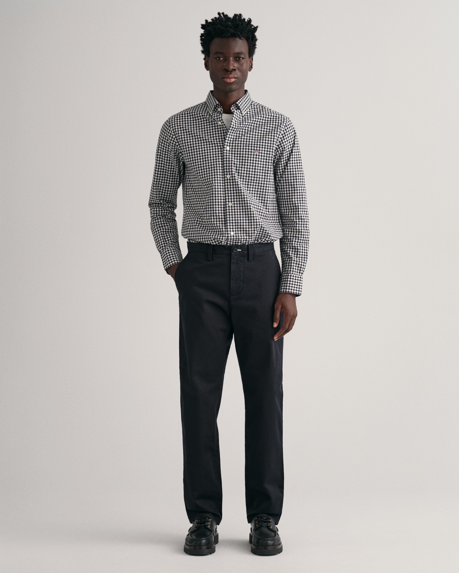 Gant Chinohose »REGULAR TWILL CHINOS«, mit gefütterten Seitentaschen