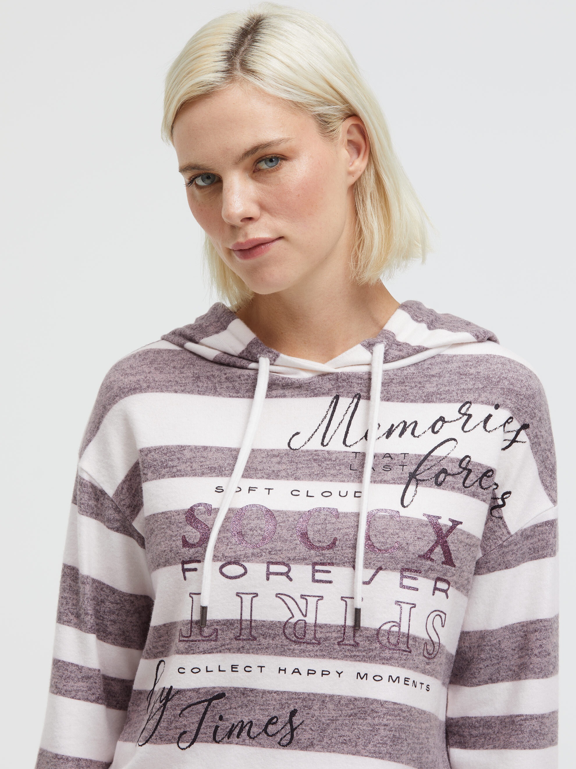 SOCCX Kapuzenpullover mit weicher Haptik