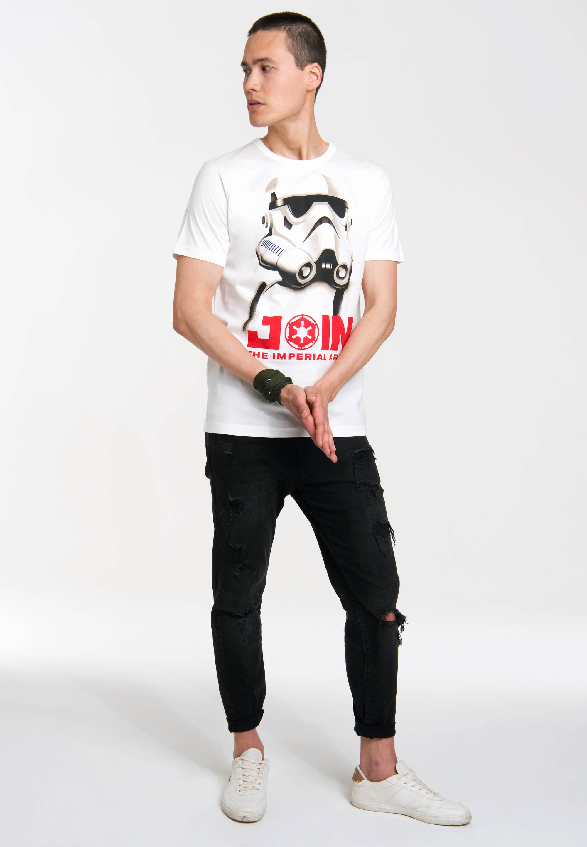 LOGOSHIRT T-Shirt »Star Wars - Stormtrooper«, mit Stormtrooper-Aufdruck