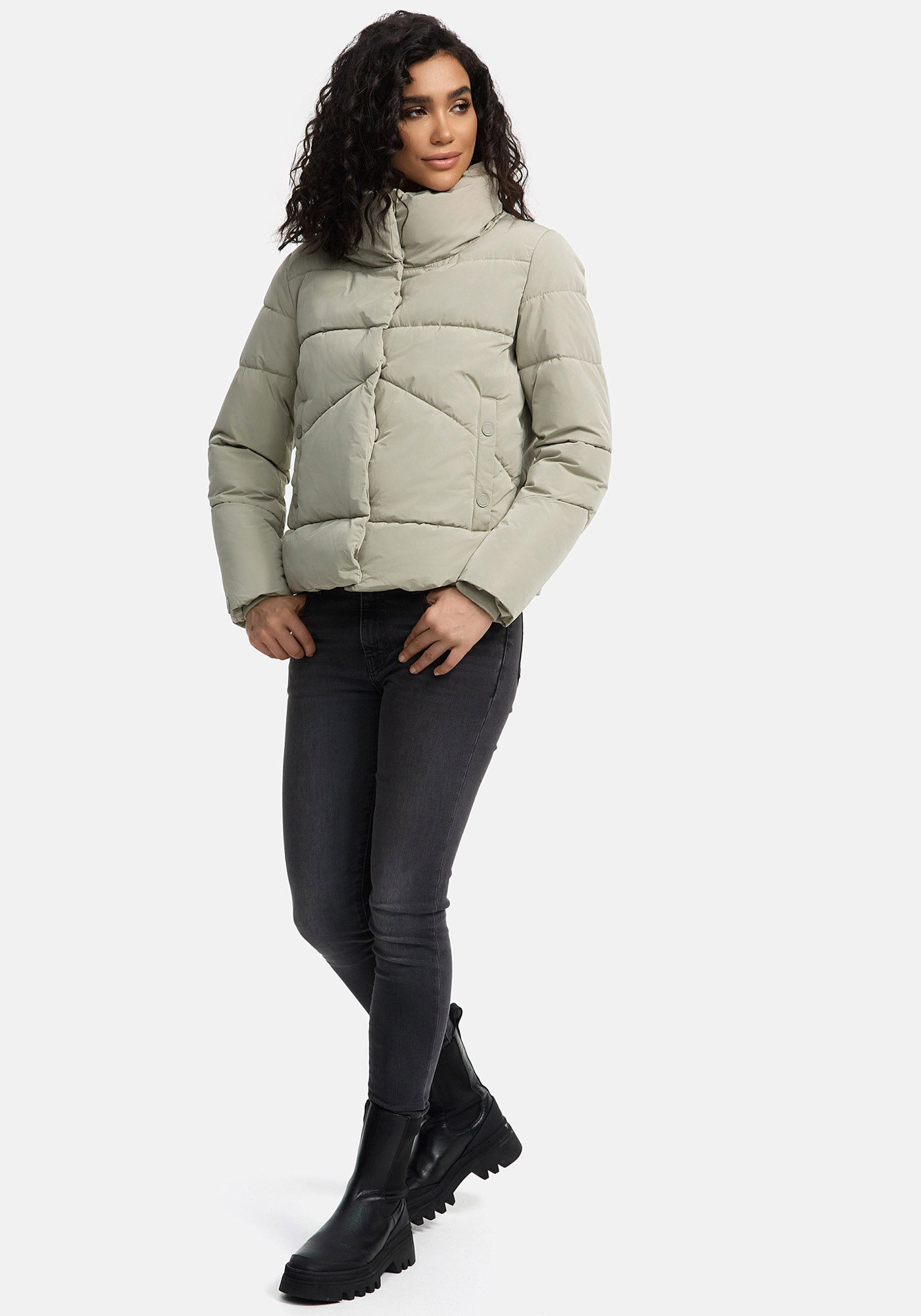 Marikoo Winterjacke "Jalliaa", mit schönem Steppdesign