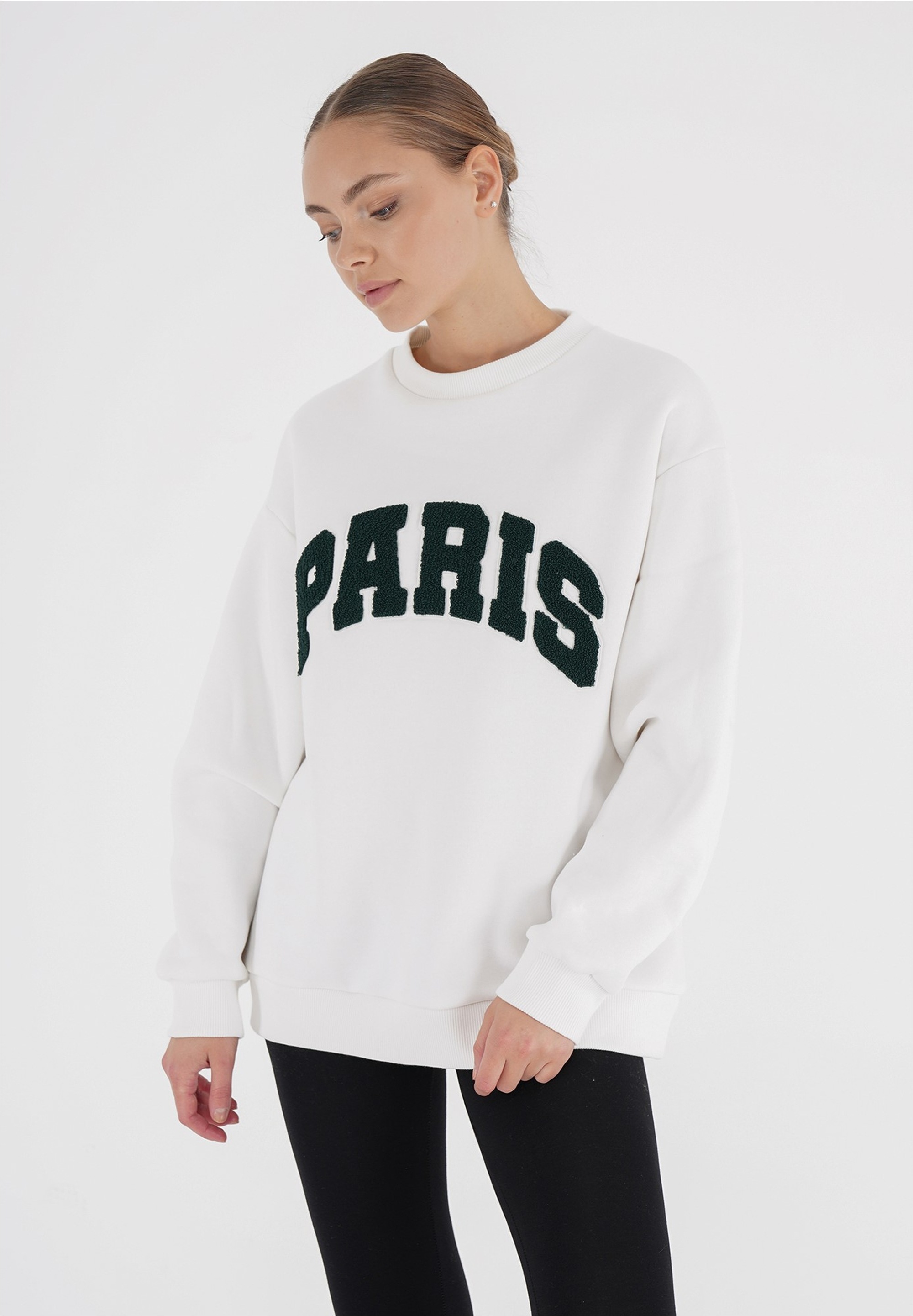 freshlions Sweatshirt »Paris«, mit wunderbarer Stickerei