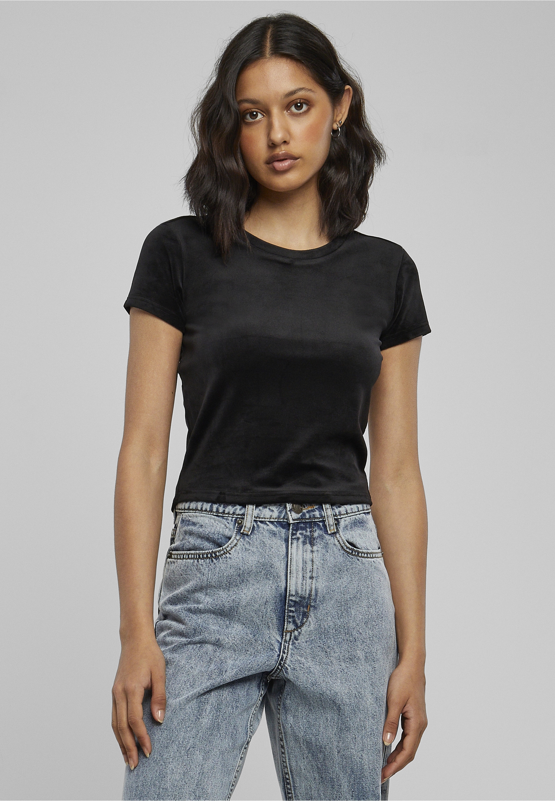 URBAN CLASSICS Kurzarmshirt »Urban Classics Damen Ladies Short Velvet Tee« 1 Stk.