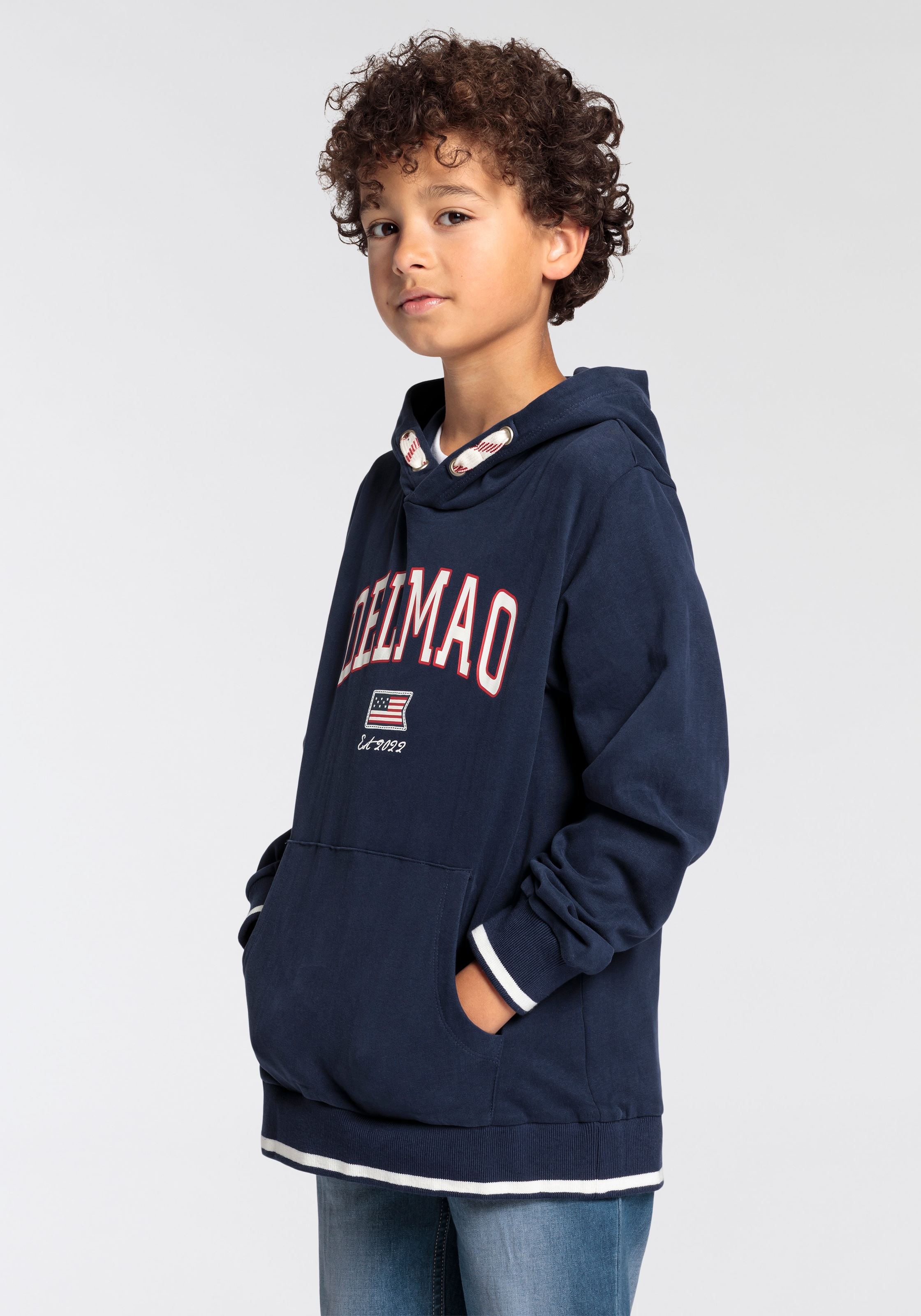 DELMAO Kapuzensweatshirt »für Jungen«, Langarm, bedruckt, mit Kapuze, für Skater-Styles, aus Baumwolle