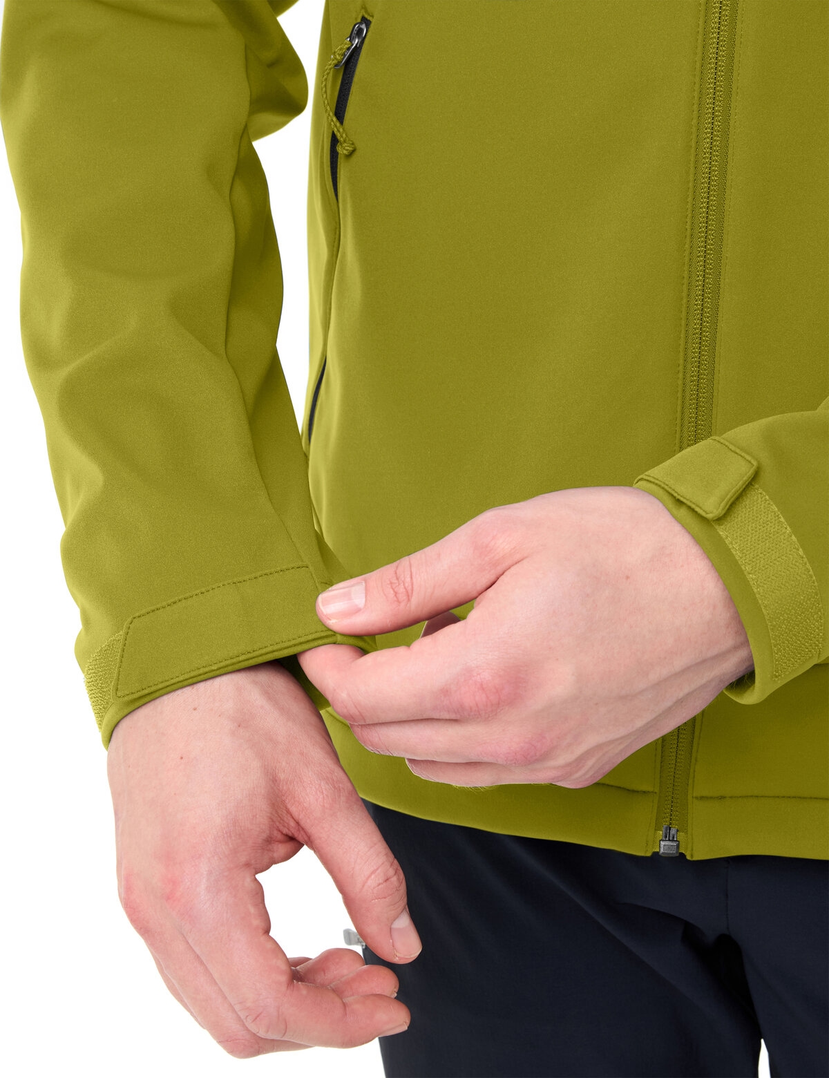 VAUDE Softshelljacke »MEN'S EVERHIKE SOFTSHELL HOODY« mit Kapuze sportlicher Stil, winddicht, wasserabweisend, atmungsaktiv