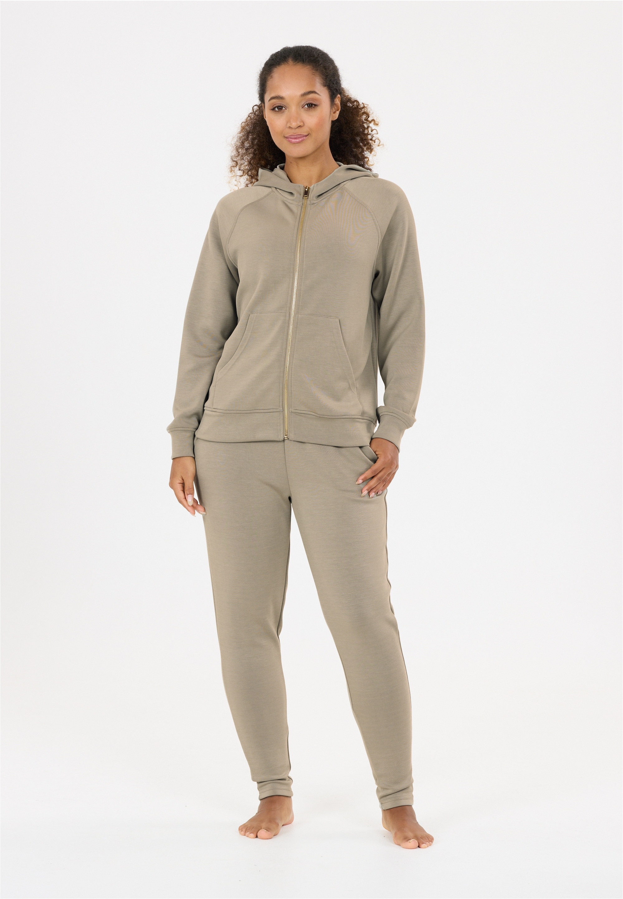 ATHLECIA Kapuzensweatshirt "Jacey", in klassischem Design mit Kapuze