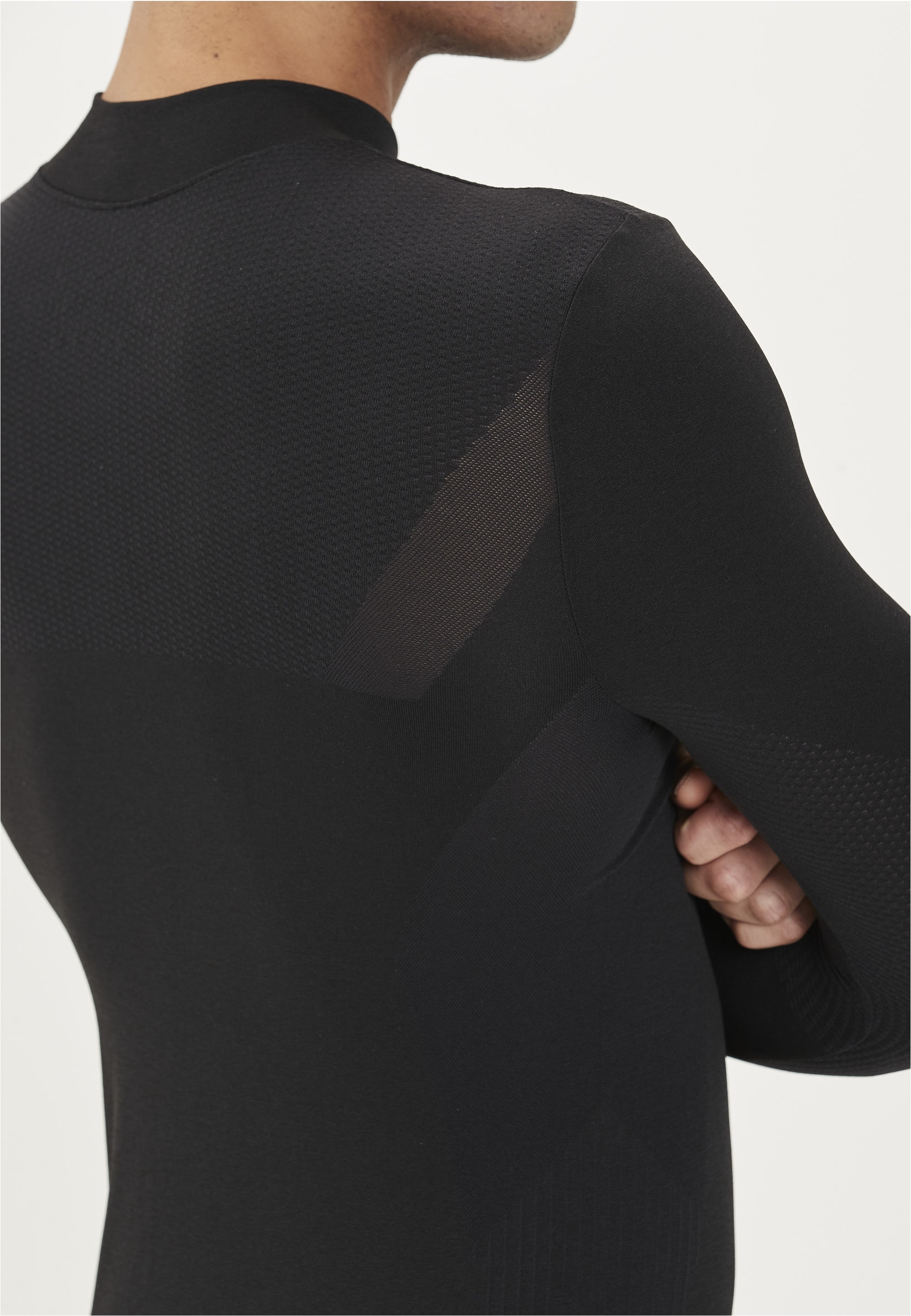 ENDURANCE Funktionsshirt »Jaro«, (1 tlg.), mit maximaler Bewegungsfreiheit