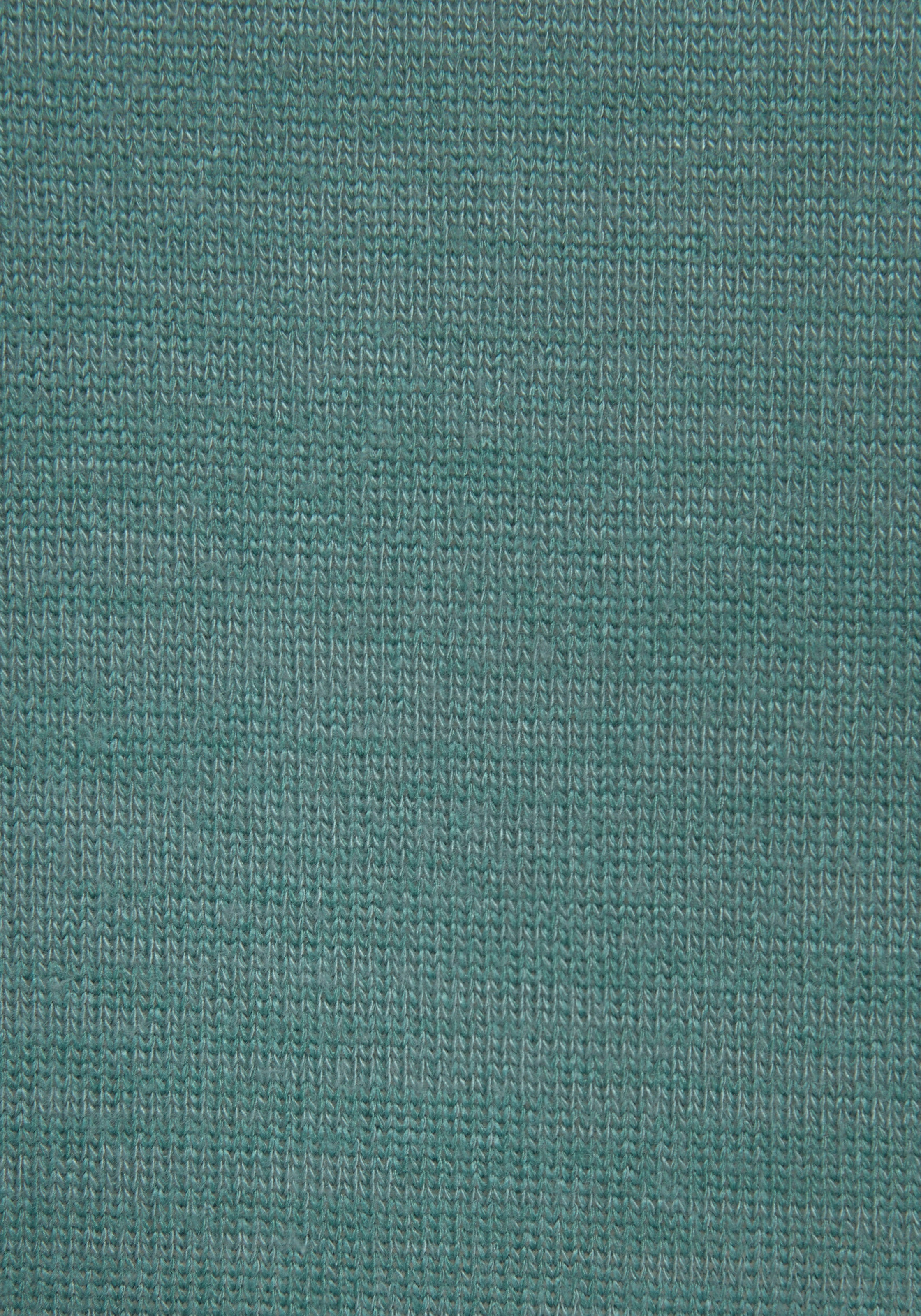 LASCANA Kurzarmshirt »mit Knopfdetail am Ärmelabschluss«, aus weichem Viskose-Feinstrick