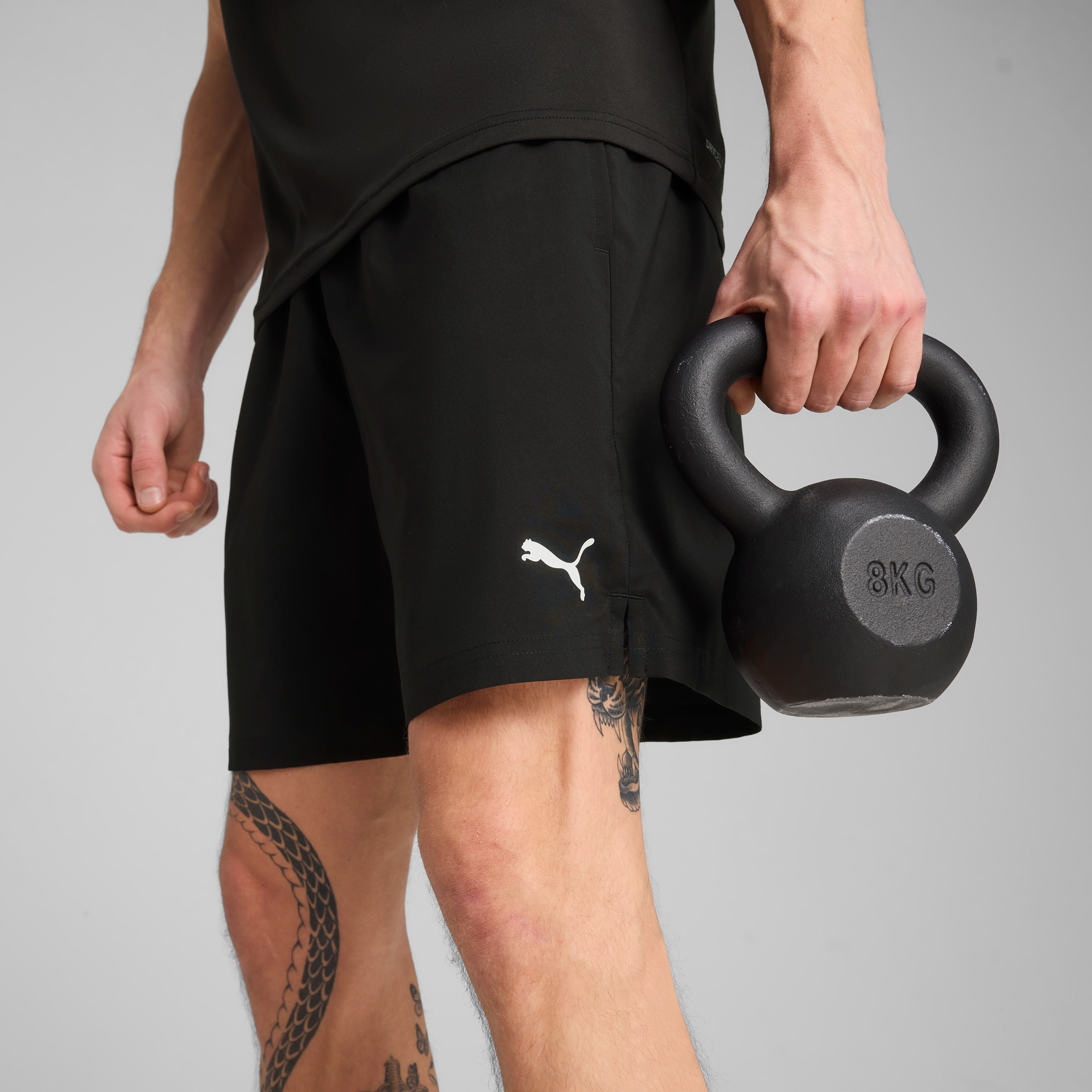 PUMA Trainingsshorts »M TAD ESSENTIALS 7" WOVEN SHORT«
