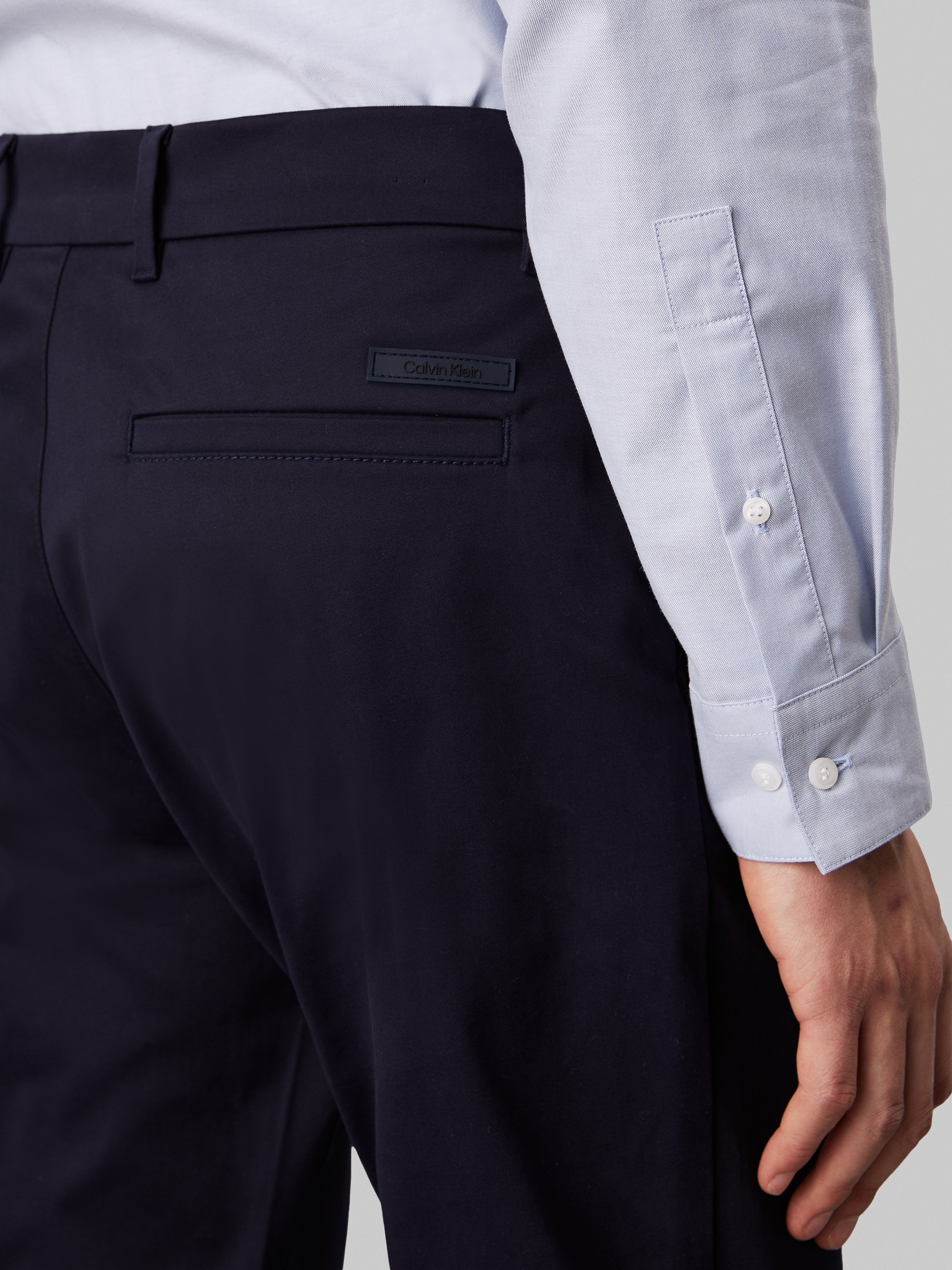 Calvin Klein Chinohose »SATEEN STRETCH SLIM CHINO«, mit Logopatch