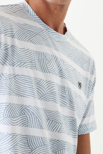 T-Shirt stripe«, Logoprägung kaufen ▷ tlg.), | der Brust (1 an »AOP BAUR Garcia