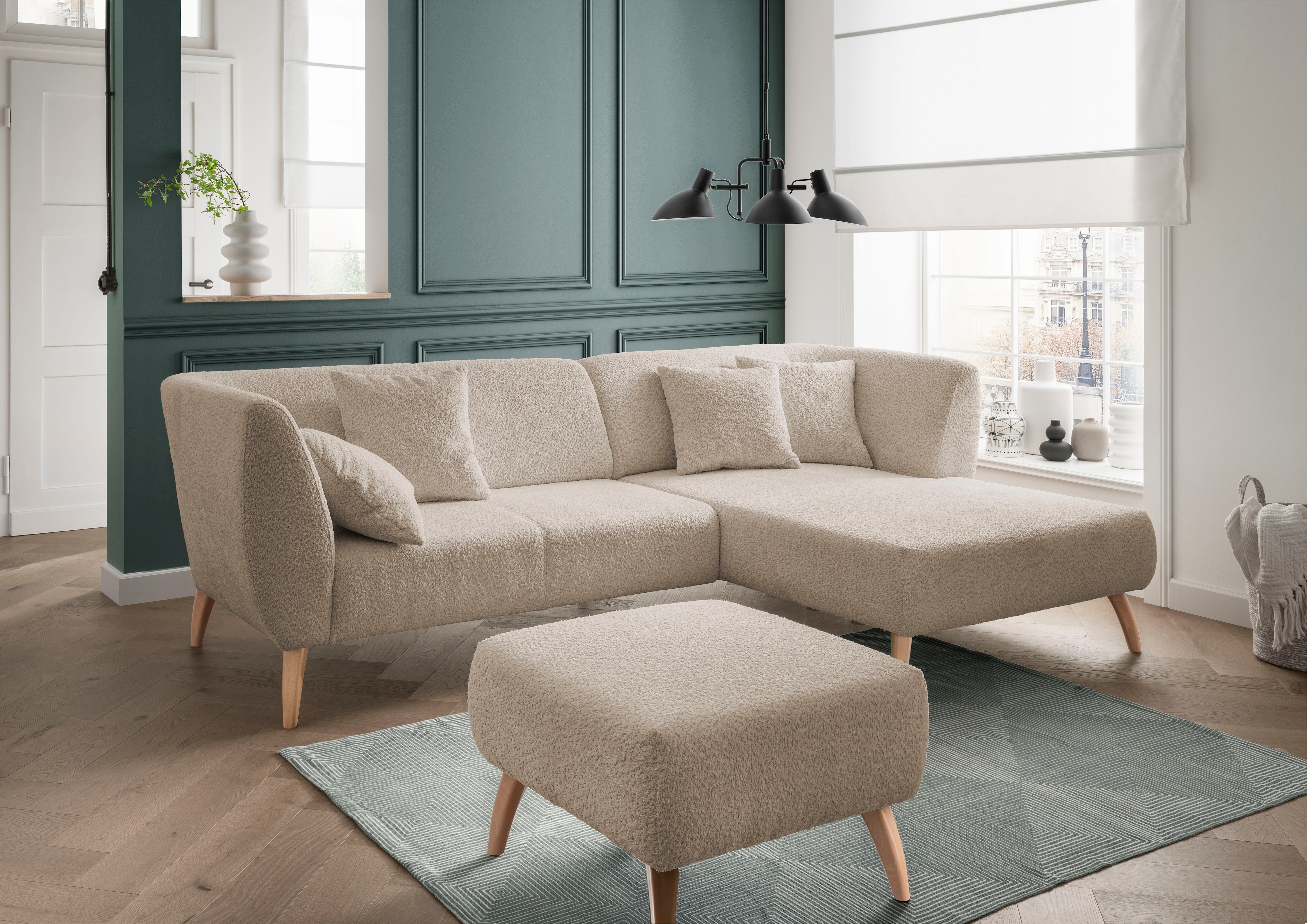 Home affaire Ecksofa "Lazio modern und bequem, schmale Armlehnen, tolle Detailverarbeitung" Holzfußfarbe wählbar, inkl. 4x Zierkissen