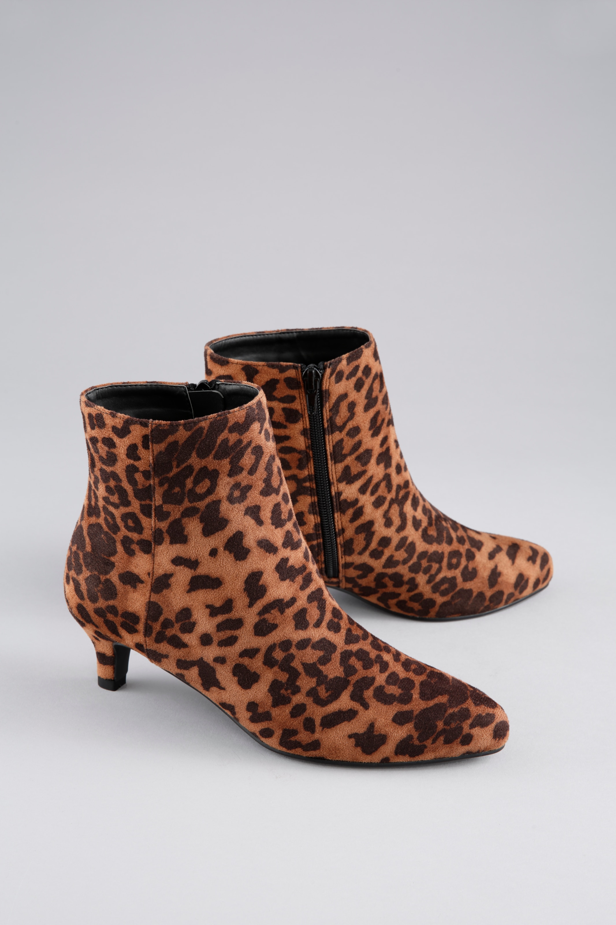 Aniston SHOES Stiefelette, Reißverschluss-Ankelboots, Trichterabsatz - NEUE KOLLEKTION