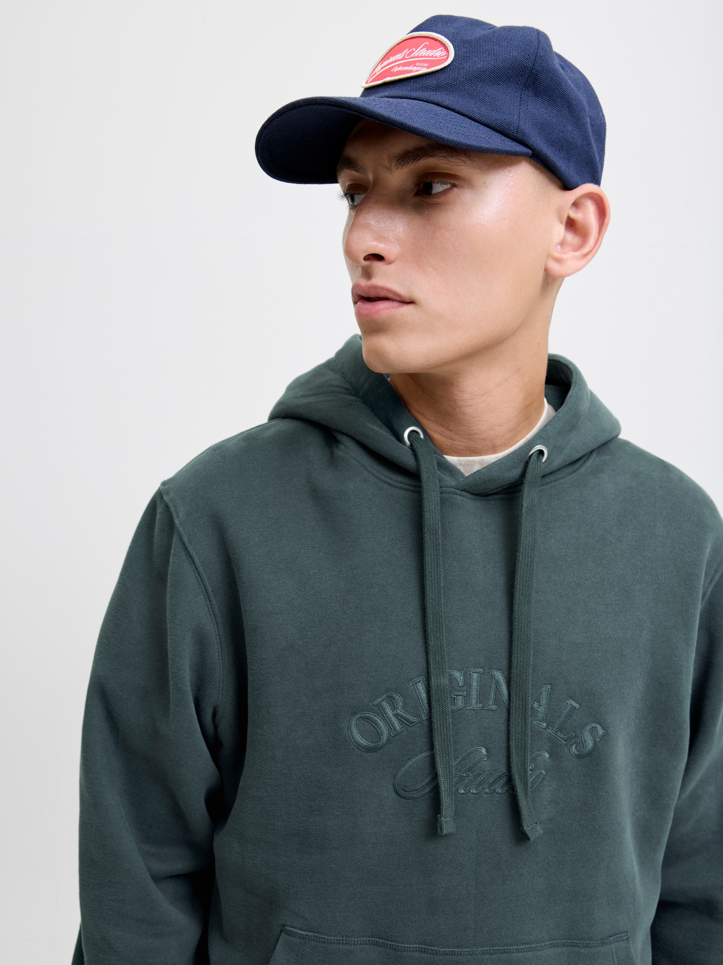Jack & Jones Kapuzensweatshirt »JORBLEECKER BRANDING SWEAT HOOD BF«
