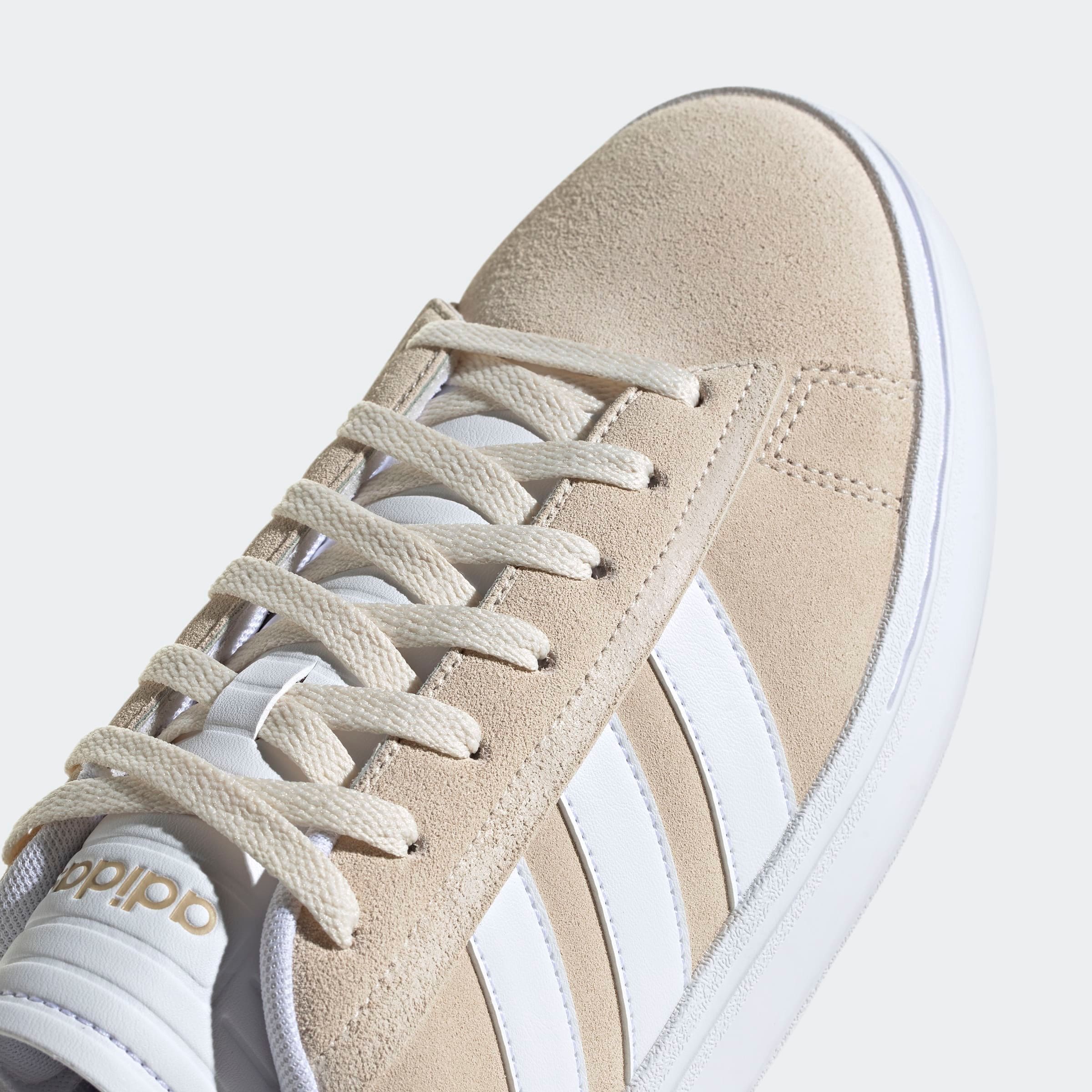 adidas Sportswear Sneaker »GRAND COURT ALPHA«, Design auf den Spuren des adidas Campus