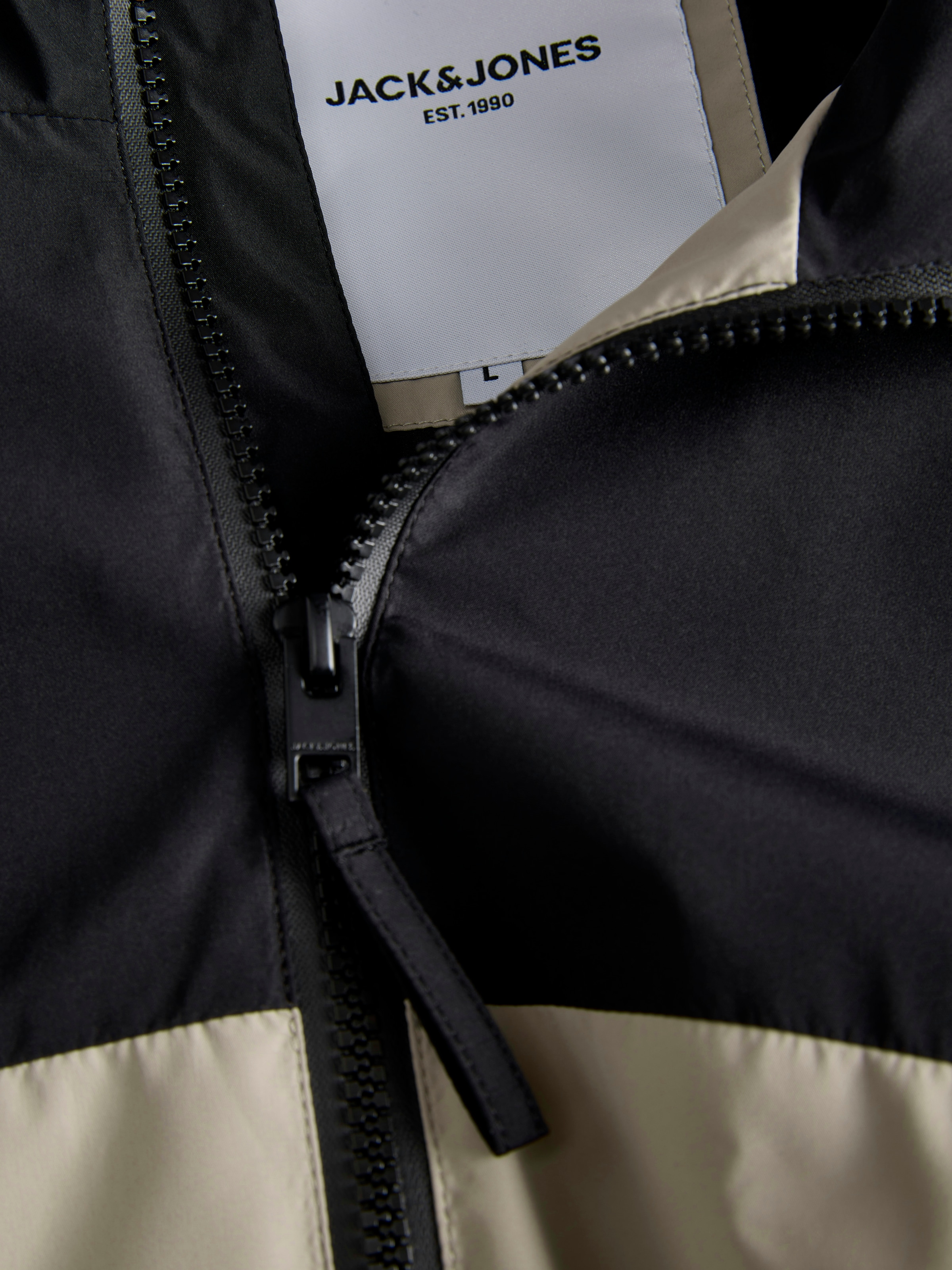 Jack & Jones Kurzjacke »JJESOHO LIGHT JACKET SN« mit Kapuze mit Kapuze