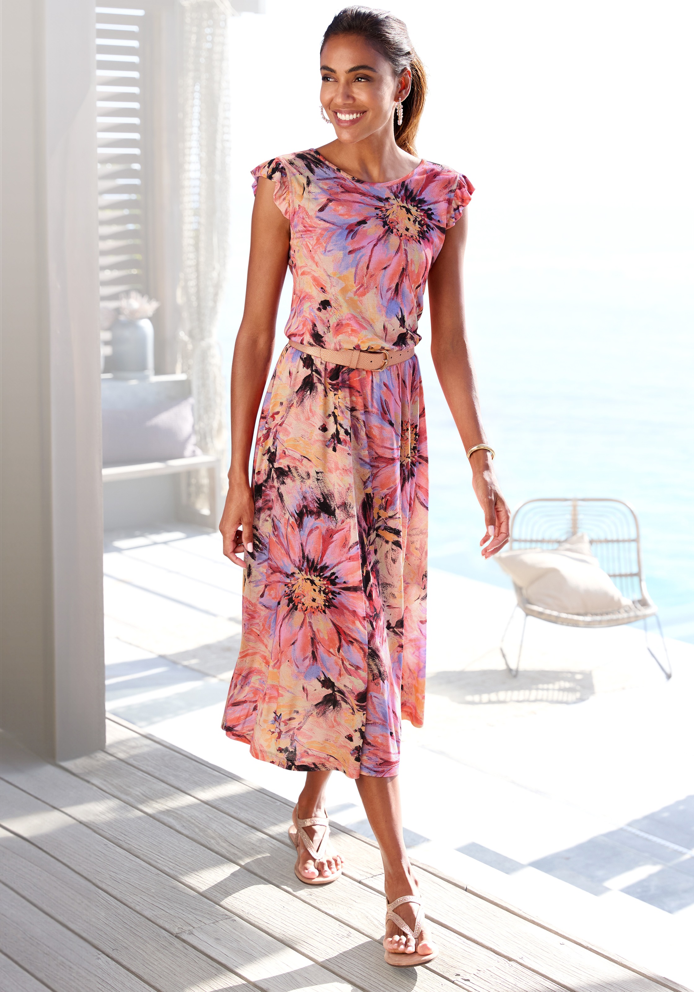 LASCANA Midikleid "mit Rüschenärmeln und Blumendruck" Ohne Taschen leichtes Sommerkleid, Jerseykleid mit kurzen Ärmeln, feminin, festlich