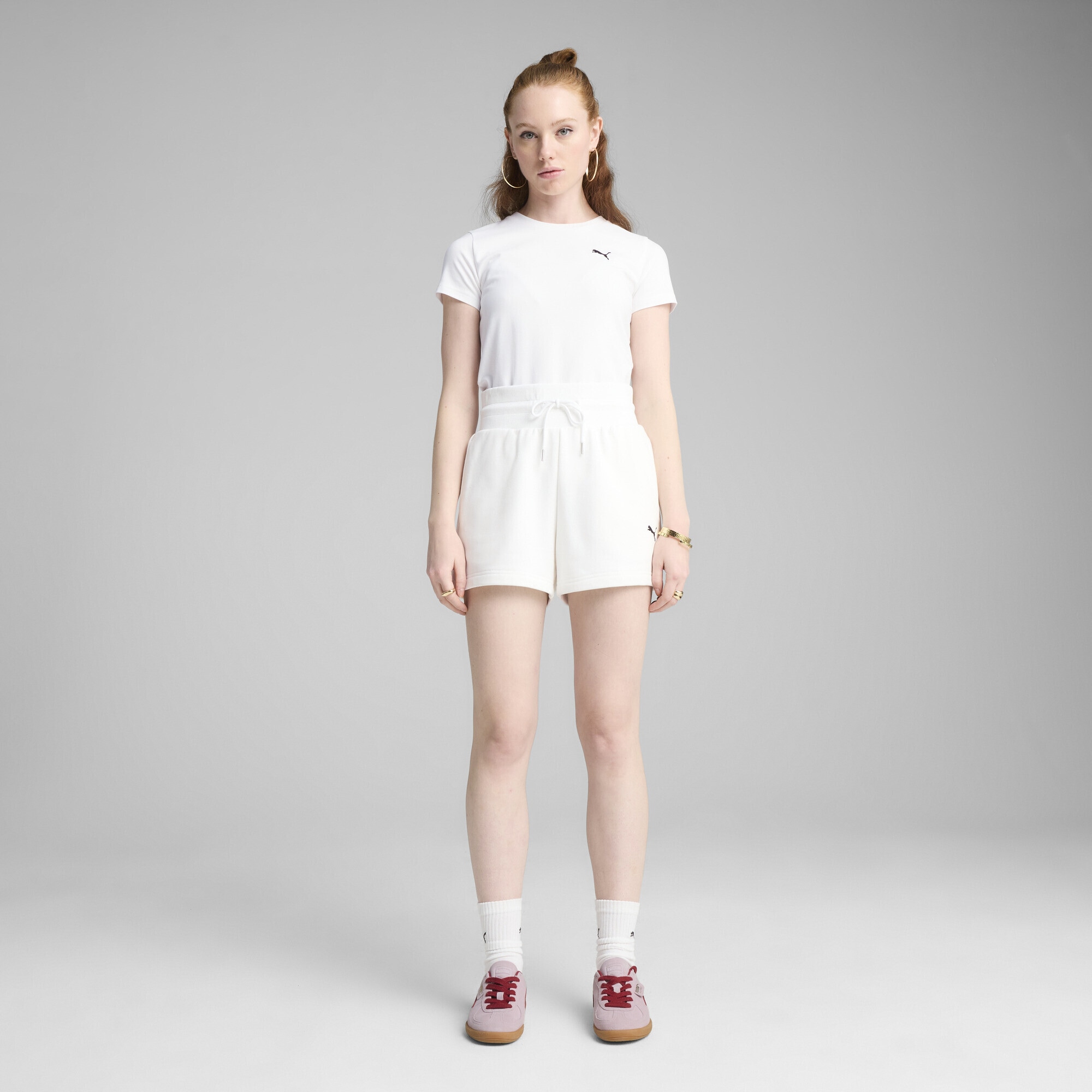 PUMA Sporthose »WARDROBE ESS 4" Shorts Damen«