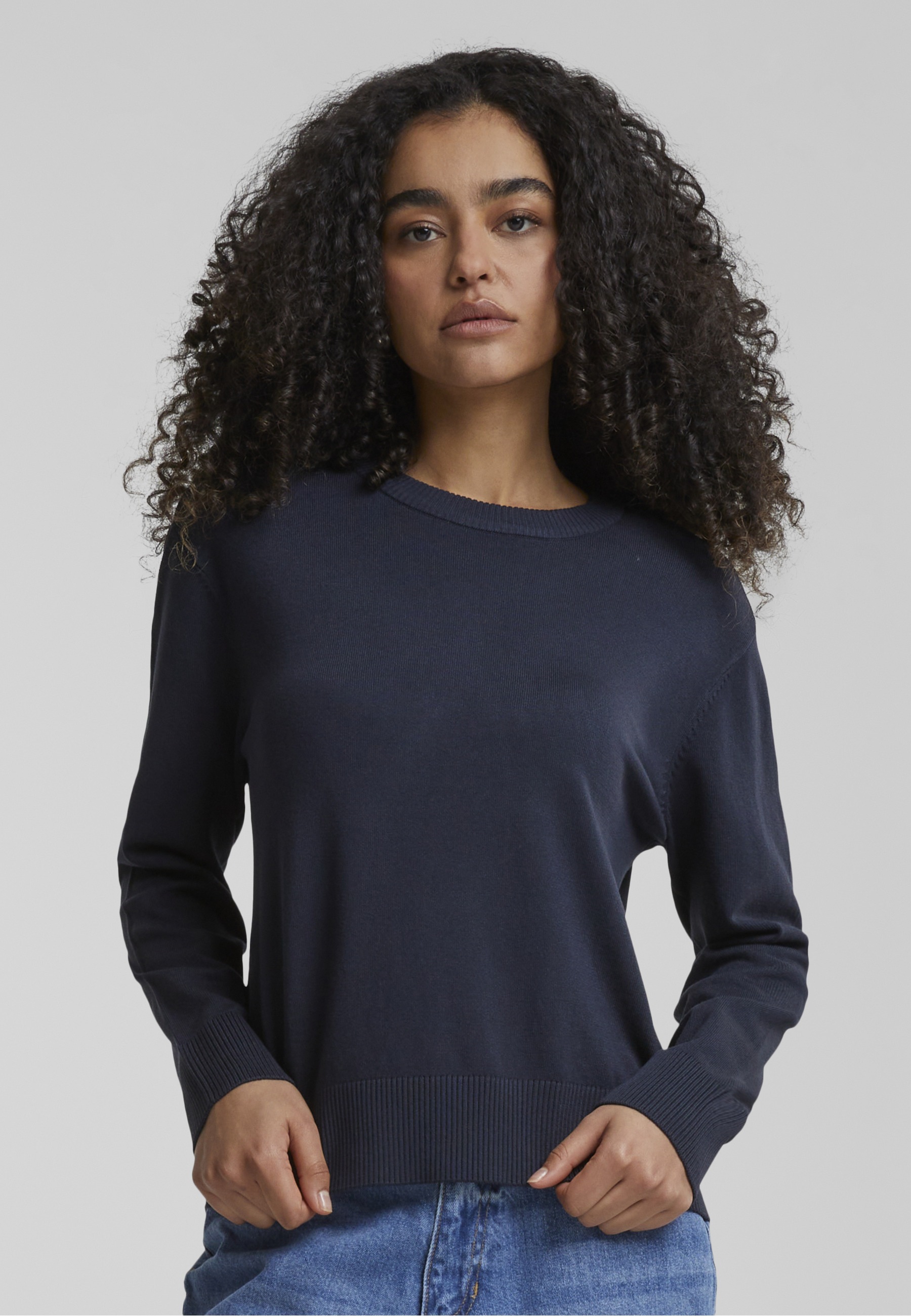 URBAN CLASSICS Sweatshirt »Urban Classics Damen Ladies Knitted Roundneck Sweater«, 1 Stk.
