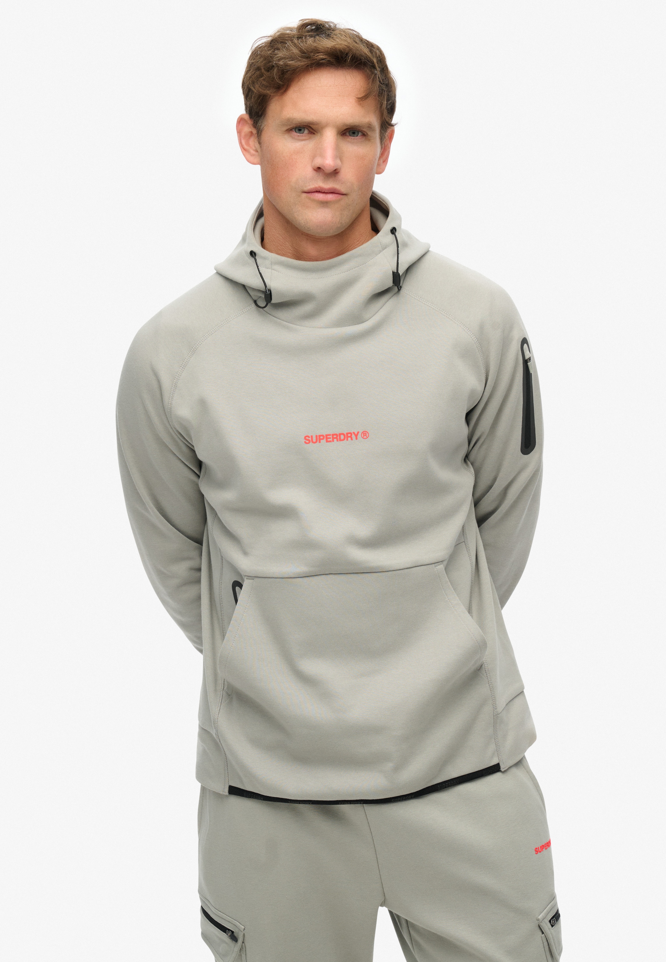 Superdry Kapuzensweatshirt "TECH LOGO HOOD" günstig online kaufen