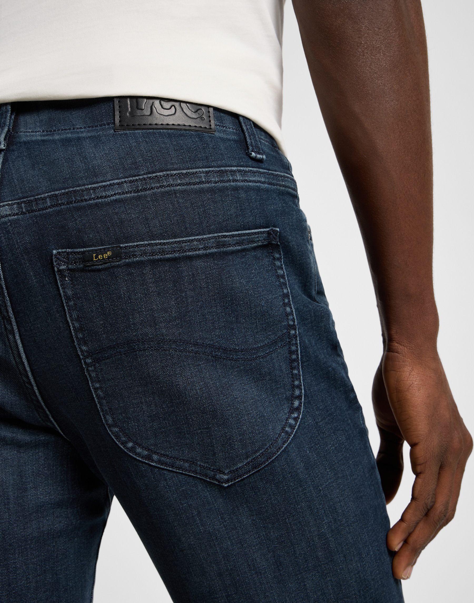 Slim-fit-Jeans LEE "Extrem Motion Slim", Herren, Gr. 36, Länge 34, blau (bolton), Denim/Jeans, Obermaterial: 77% Baumwolle, 21% Polyester, 2% Elasthan, schmal lang, Jeans Slim-fit-Jeans, Extreme Motion Stretchware 3