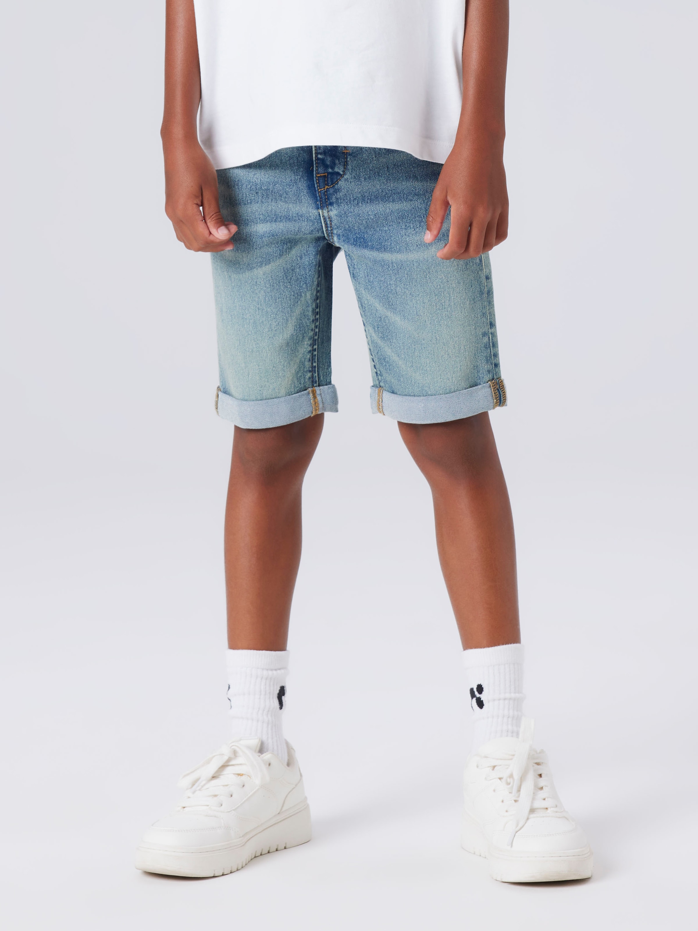 Name It "NKMSILAS SLIM DNM L SHORT" Baumwollmischung, Stretch, Umschlagsaum