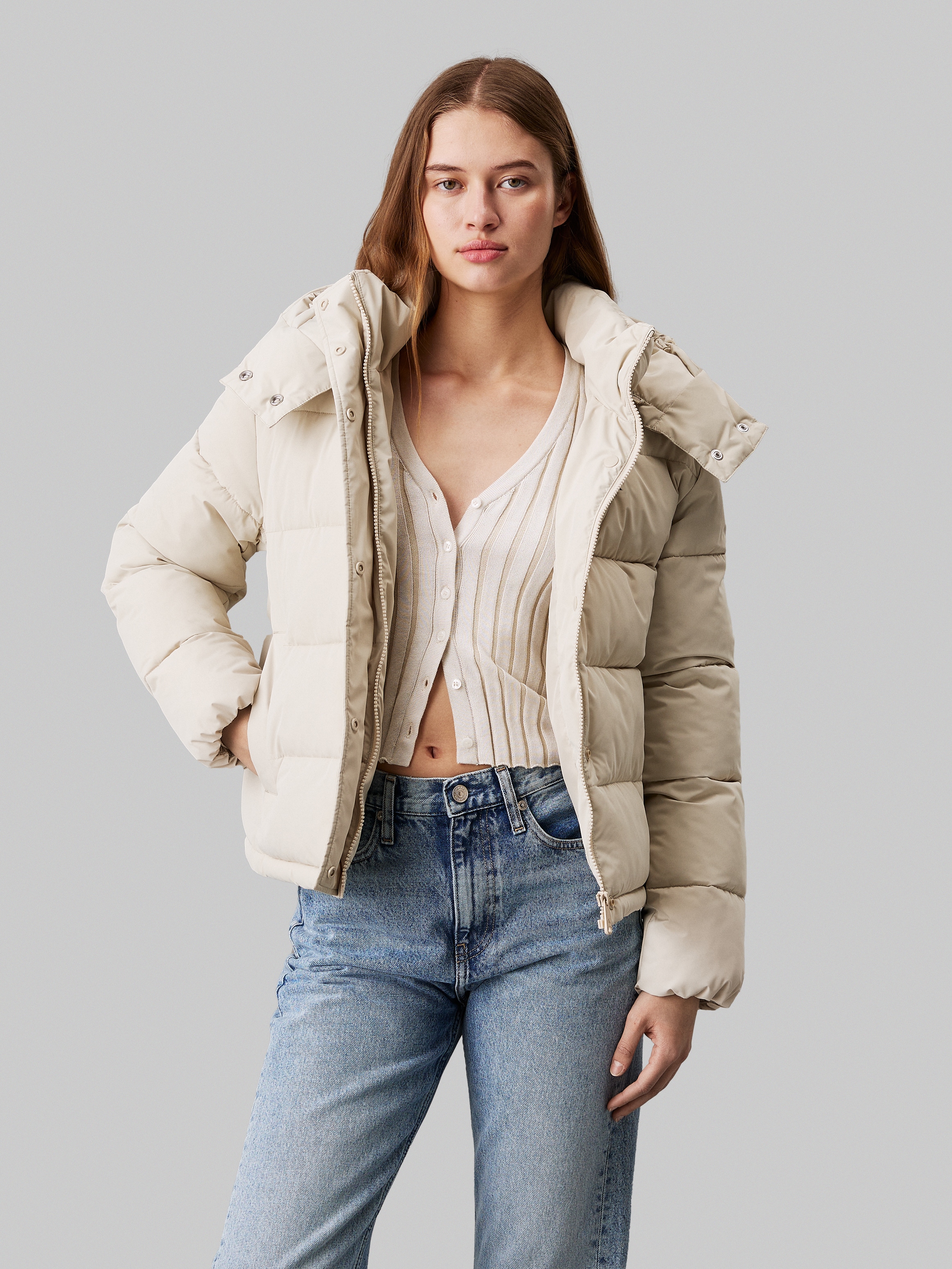 Calvin Klein Jeans Steppjacke "MATTE MONOLOGO ND SHORT PUFFER", mit Kapuze, günstig online kaufen