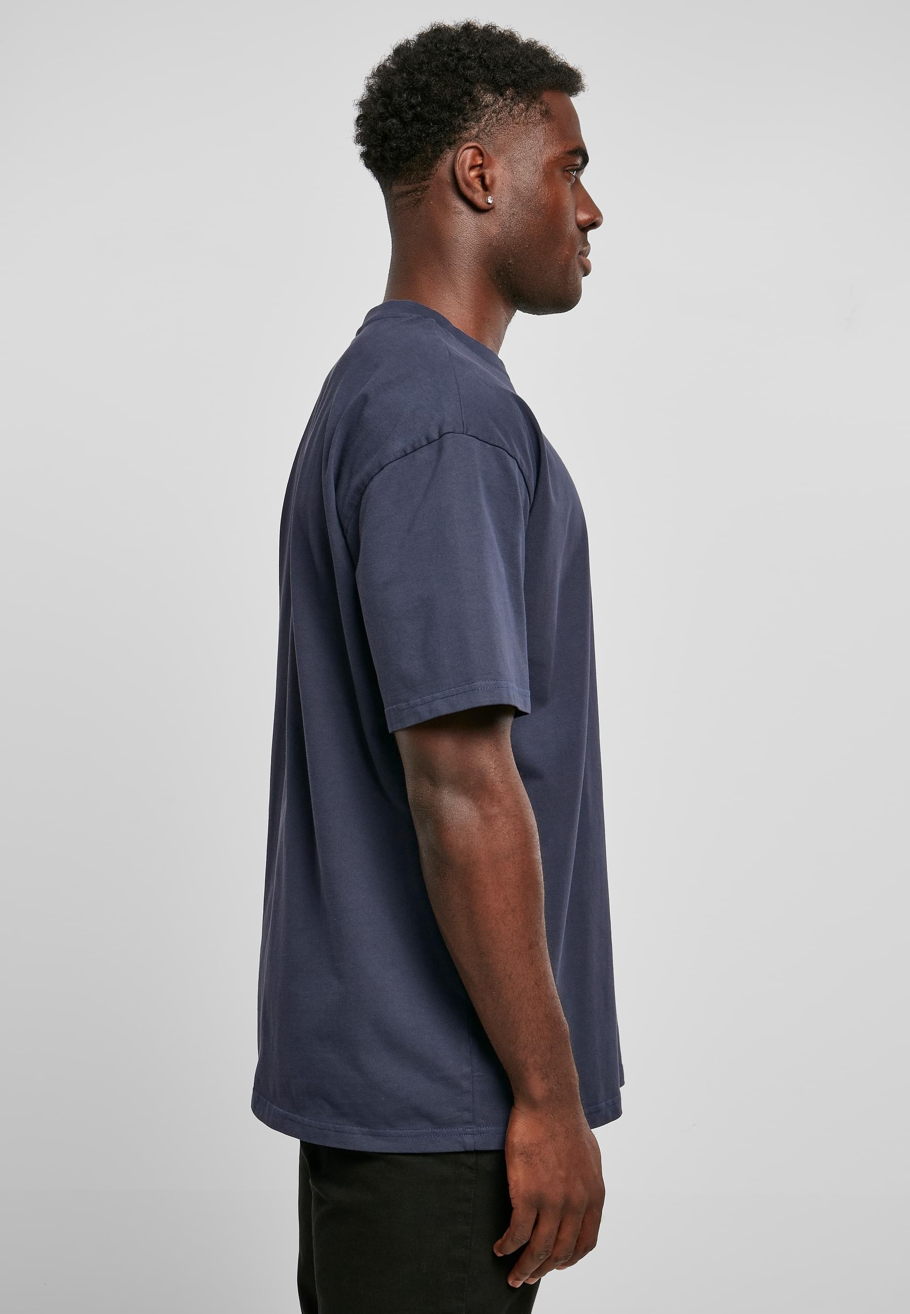 URBAN CLASSICS Kurzarmshirt »Urban Classics Herren Heavy Oversized Garment Dye Tee«, (1 tlg.)