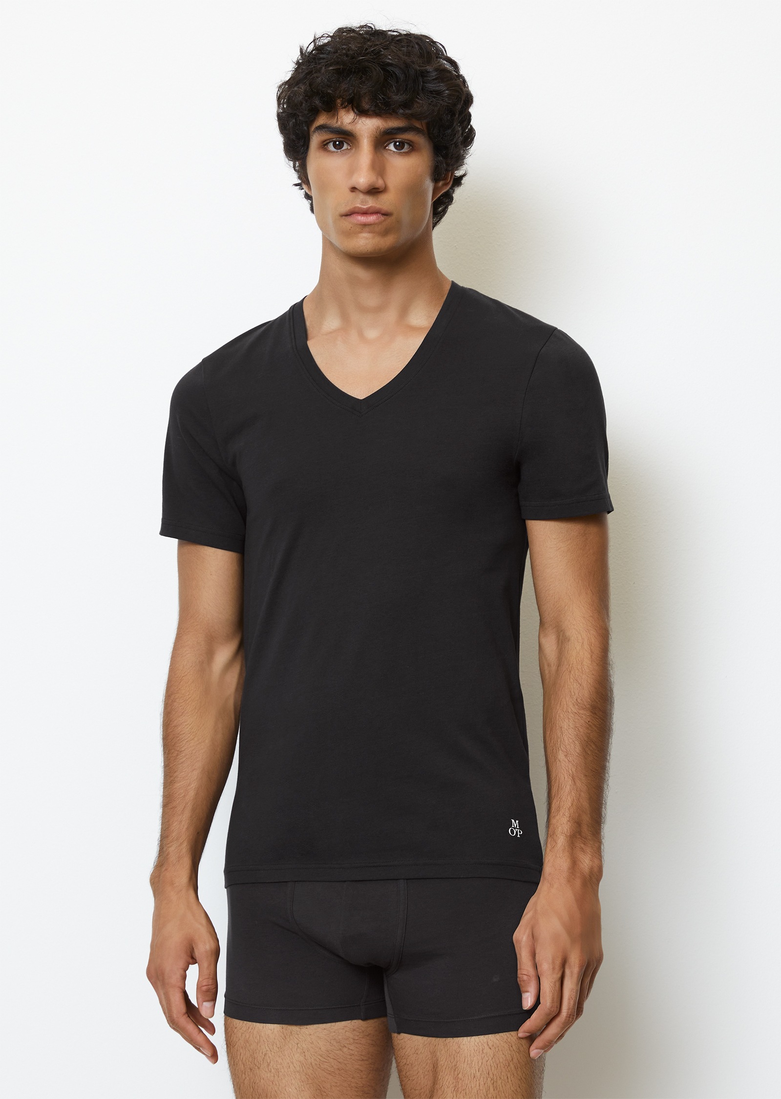 Unterziehshirt MARC O'POLO "Essentials", Herren, Gr. M, N-Gr, schwarz, Jersey, Obermaterial: 95% Baumwolle, 5% Elasthan, bequem, V-Ausschnitt, Unterhemden, mit V-Ausschnitt und kurzem Arm 2