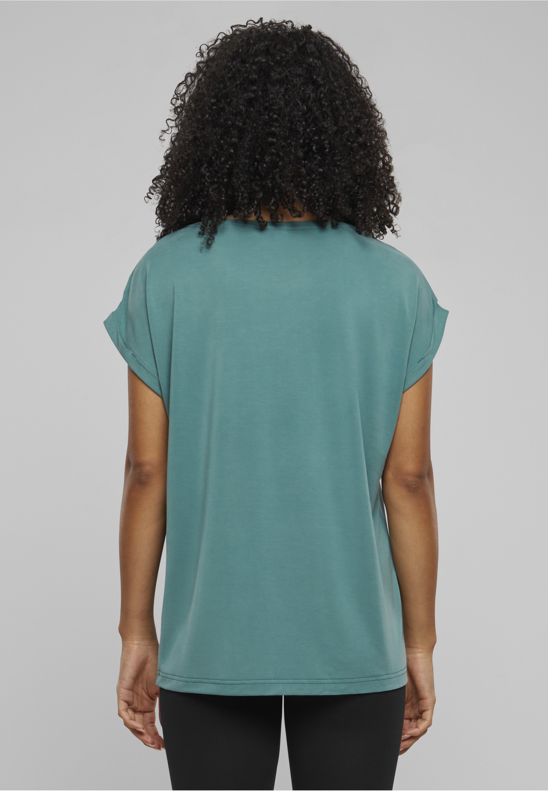 URBAN CLASSICS Kurzarmshirt »Urban Classics Damen Ladies Modal Extended Shoulder Tee« 1 Stk.