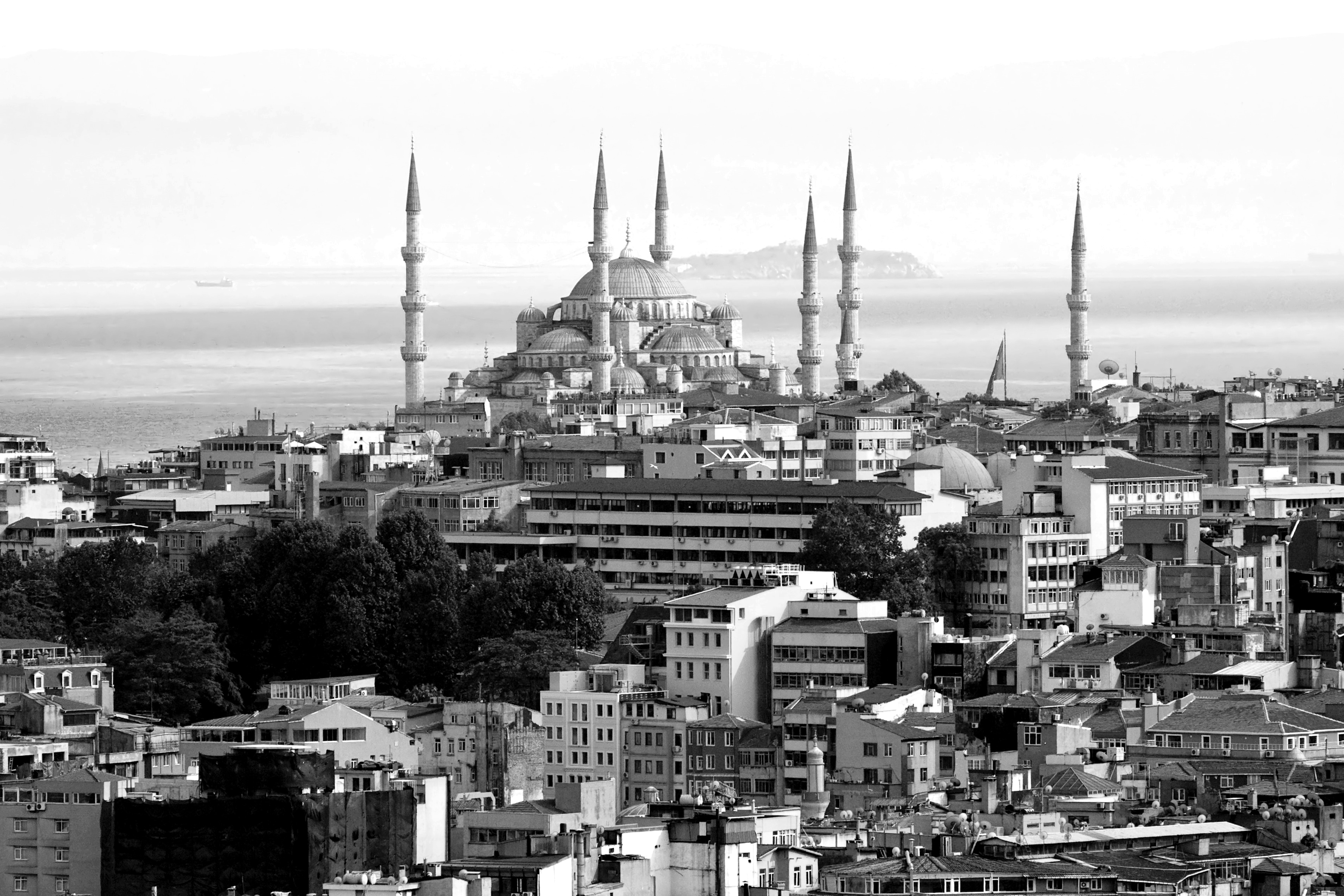 Papermoon Fototapete "Stadt schwarz & weiß"