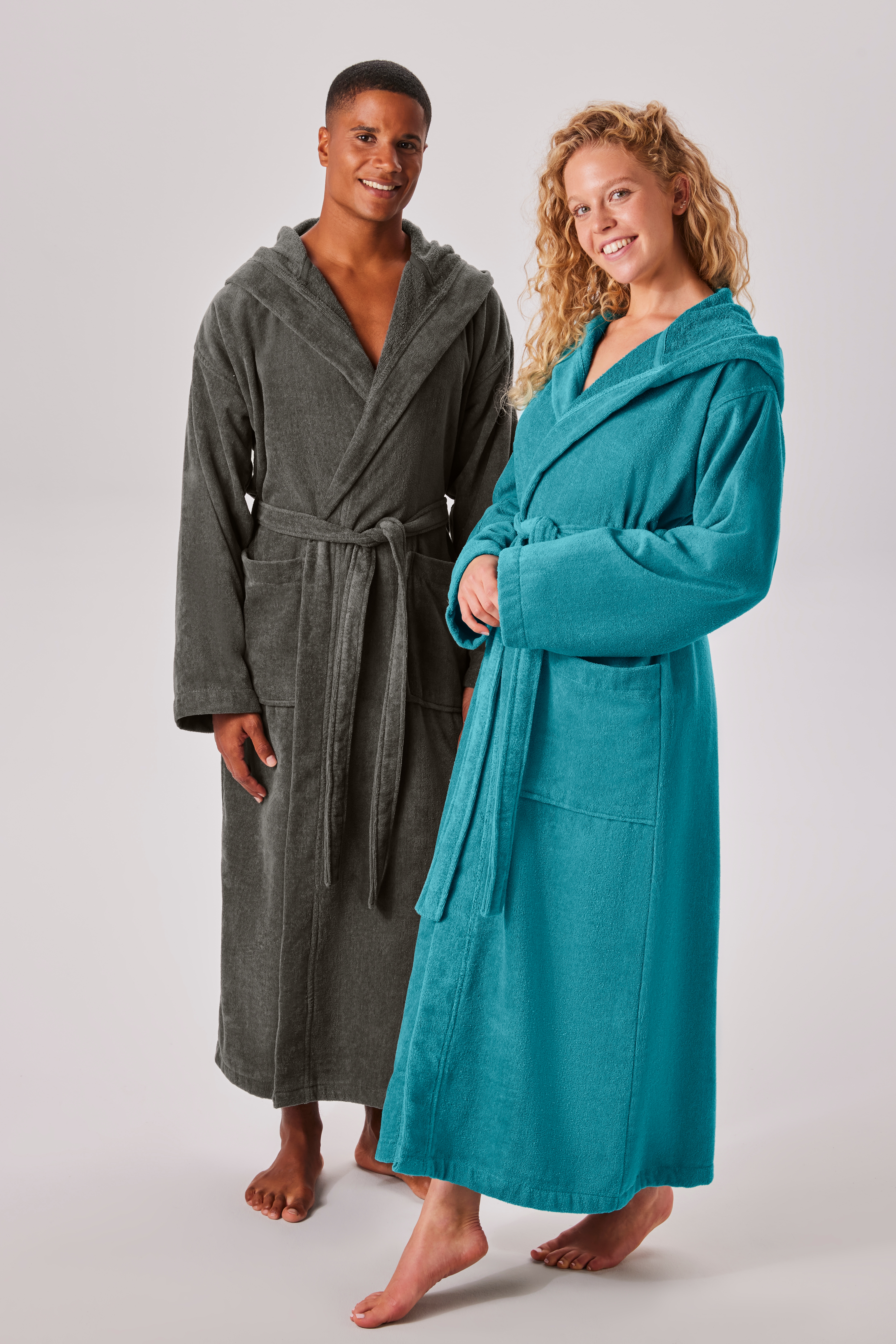 OTTO home Unisex-Bademantel "Regona, Hotelbademantel, Morgenmantel, Standardlänge & Überlänge" 1 Stk. Damen & Herren, mit Taschen, flauschig, weich, Velours, Sauna & Spa